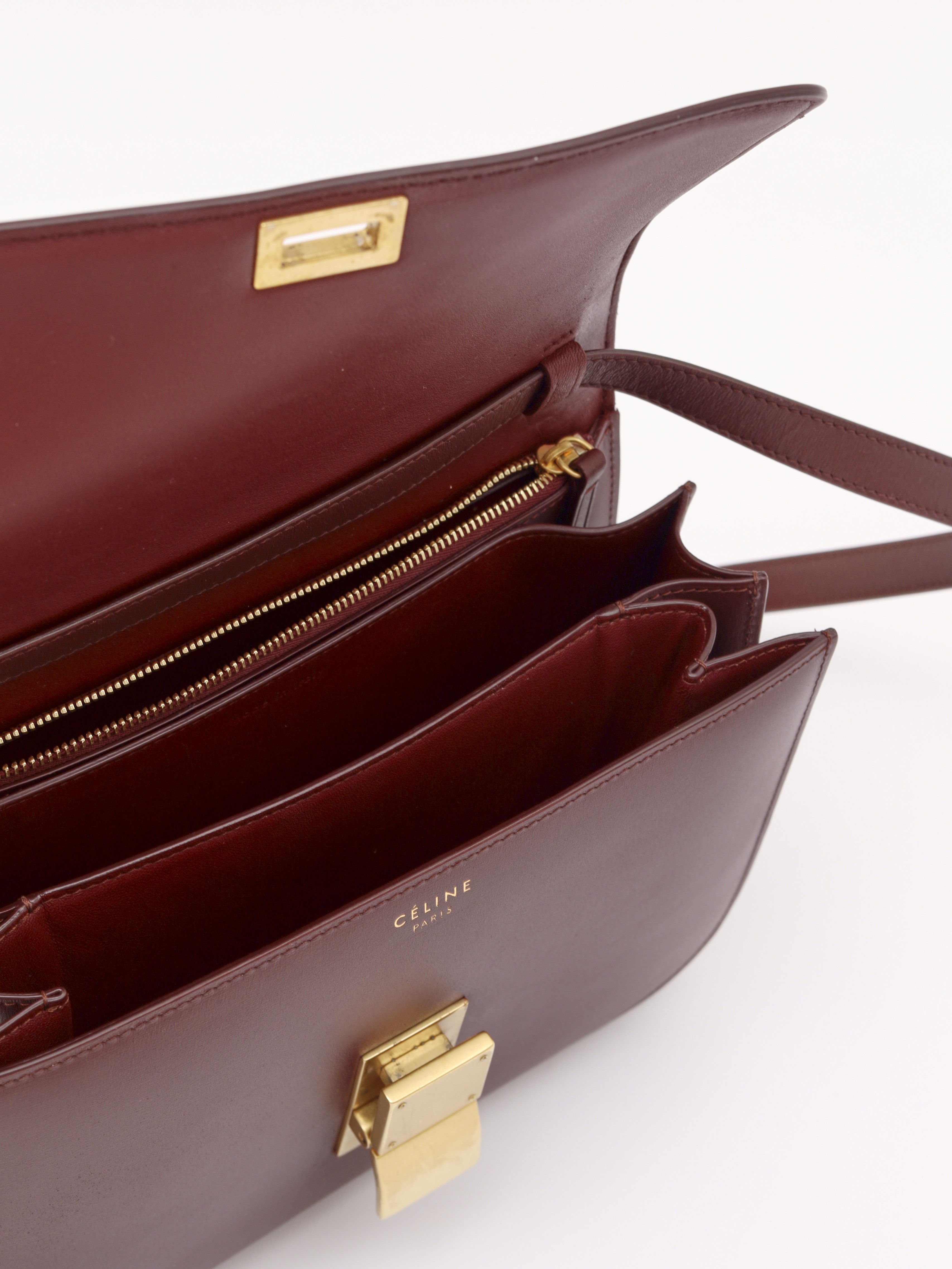 Celine Classic  8
