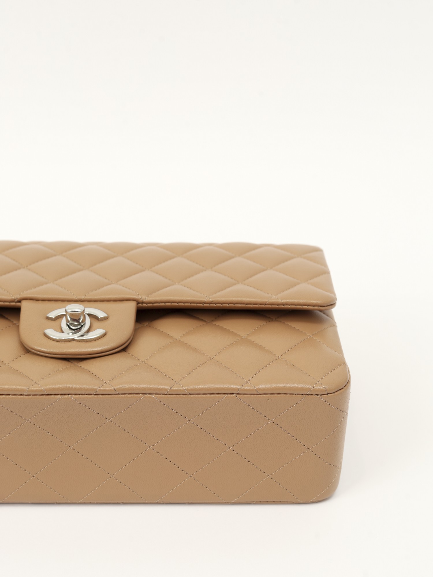 Chanel Timeless Classic 7
