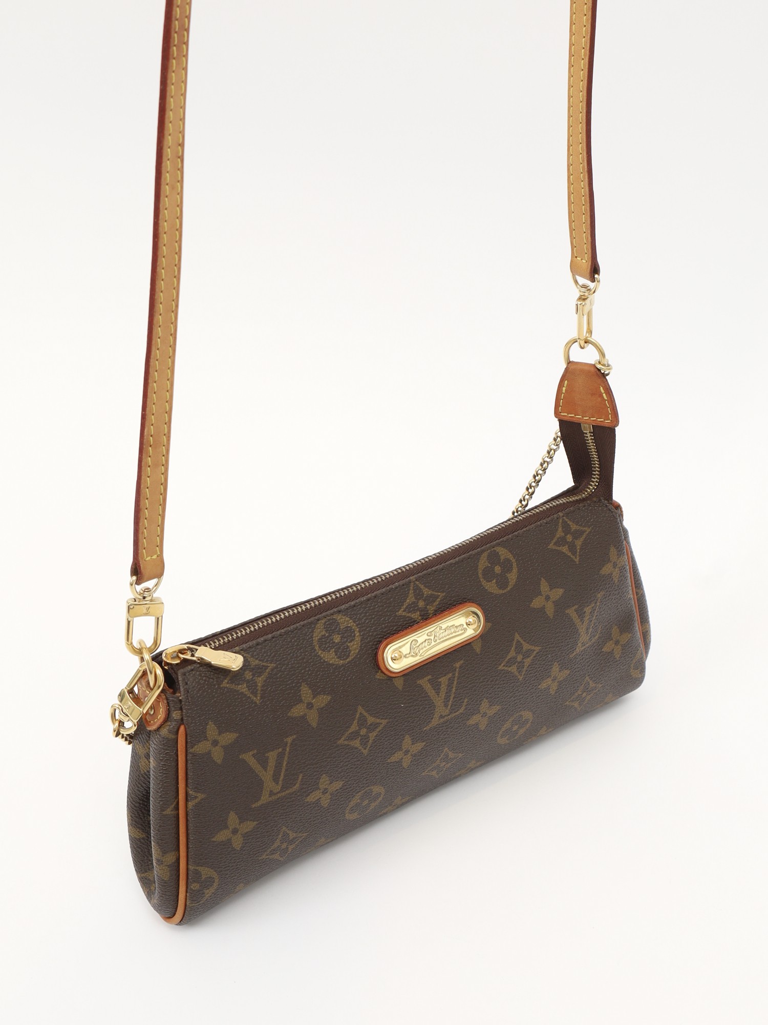 Louis Vuitton Eva 4