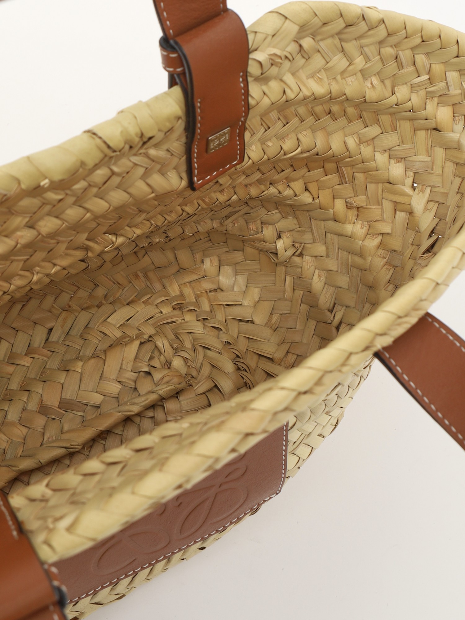 Loewe Basket 9