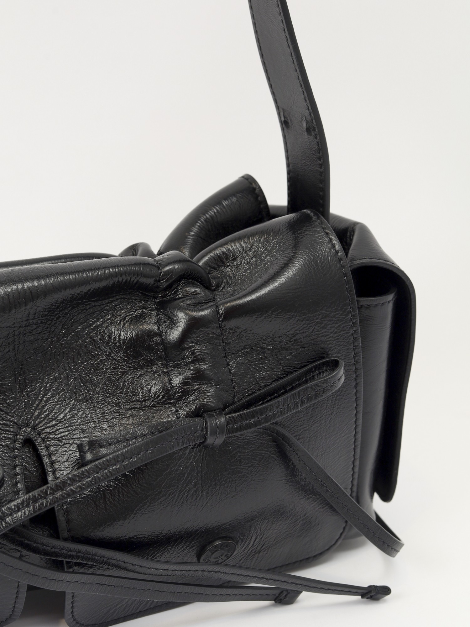 Acne Studios Multipocket 6