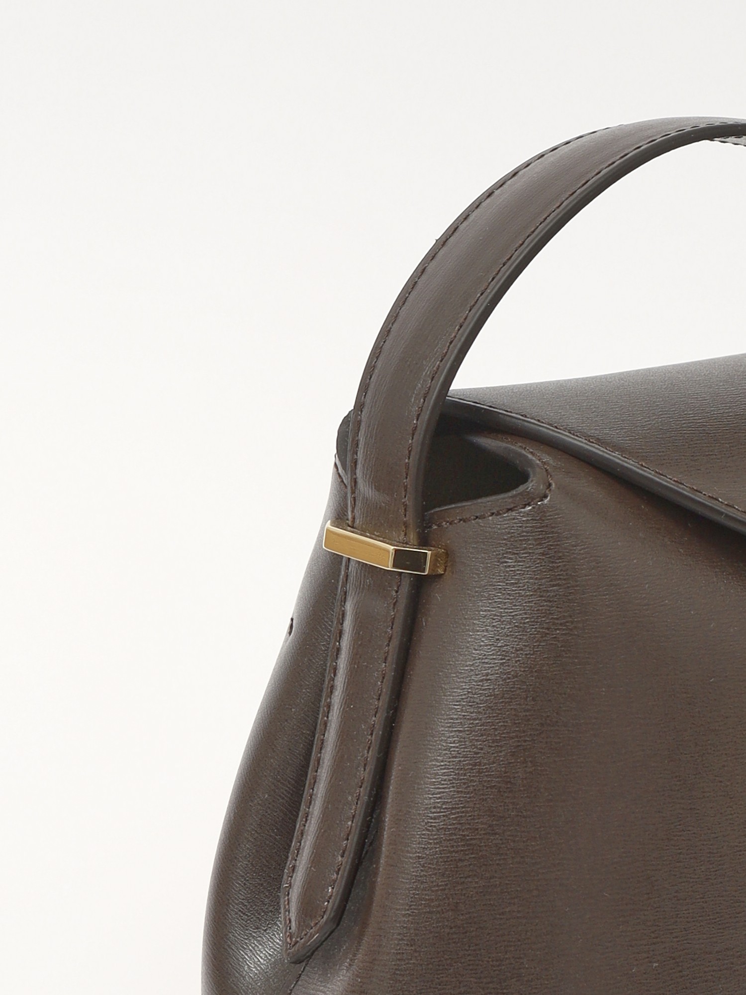 Toteme T-Lock 5