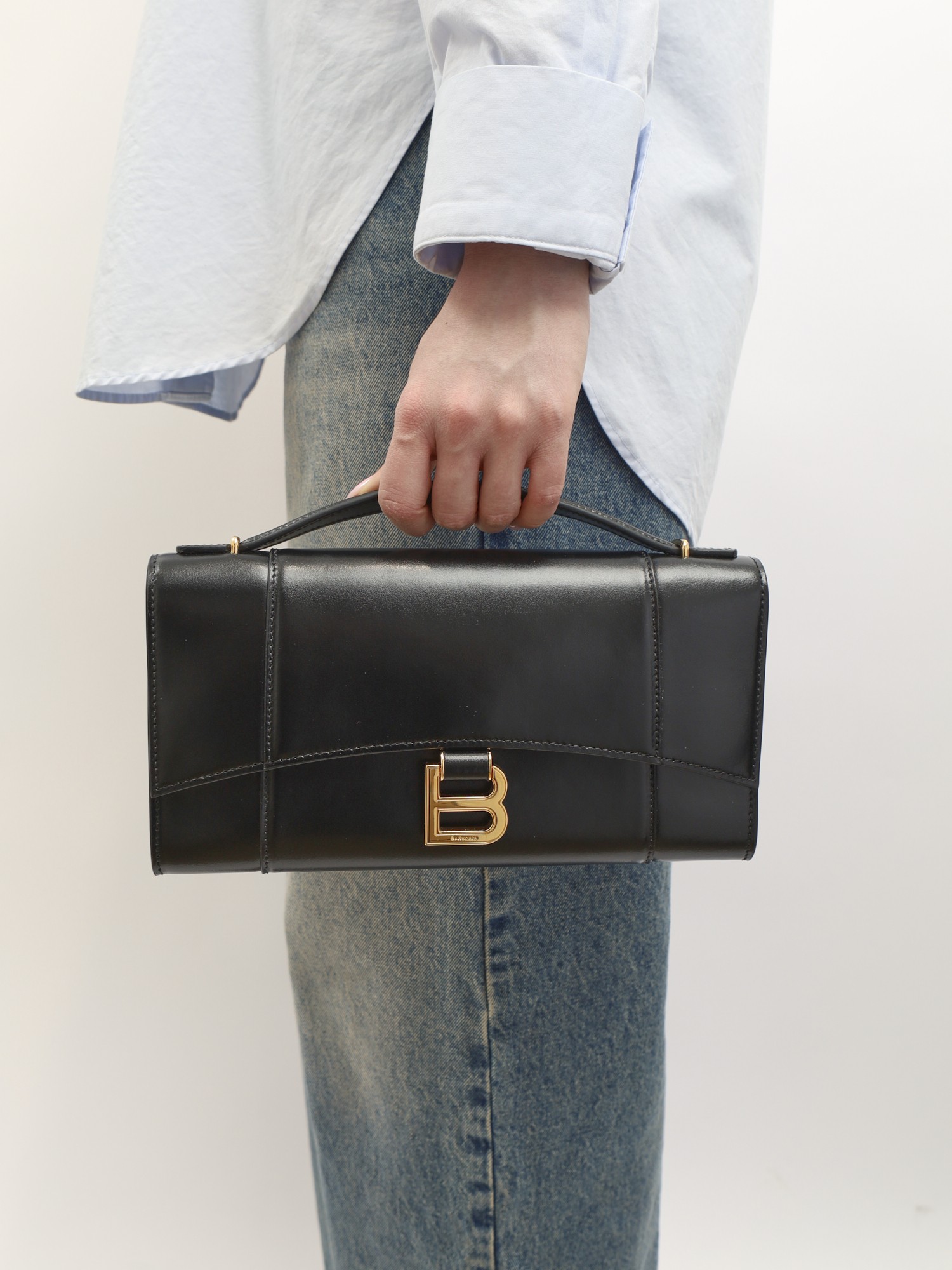 Balenciaga Hourglass 1