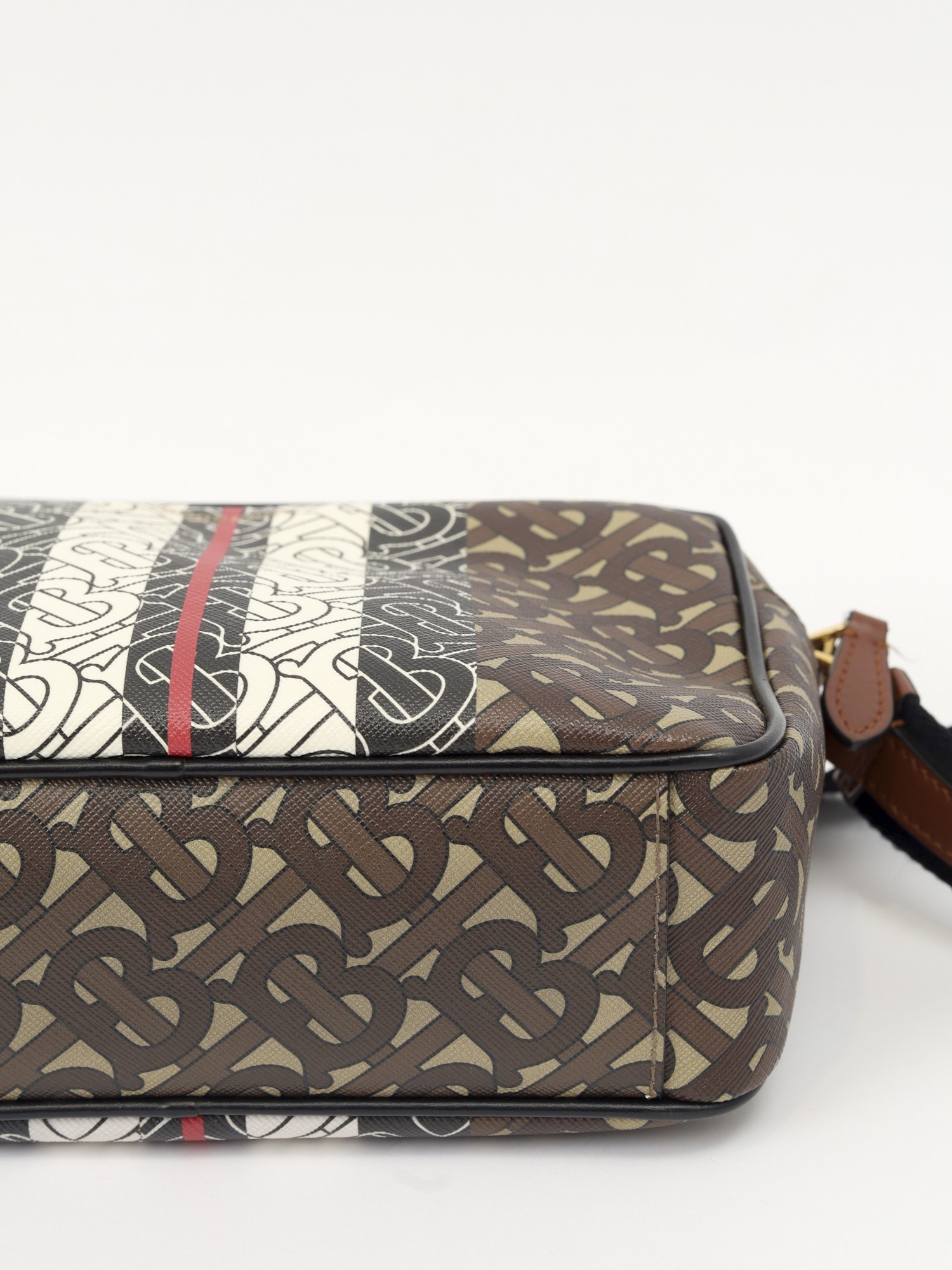Burberry Grace  9