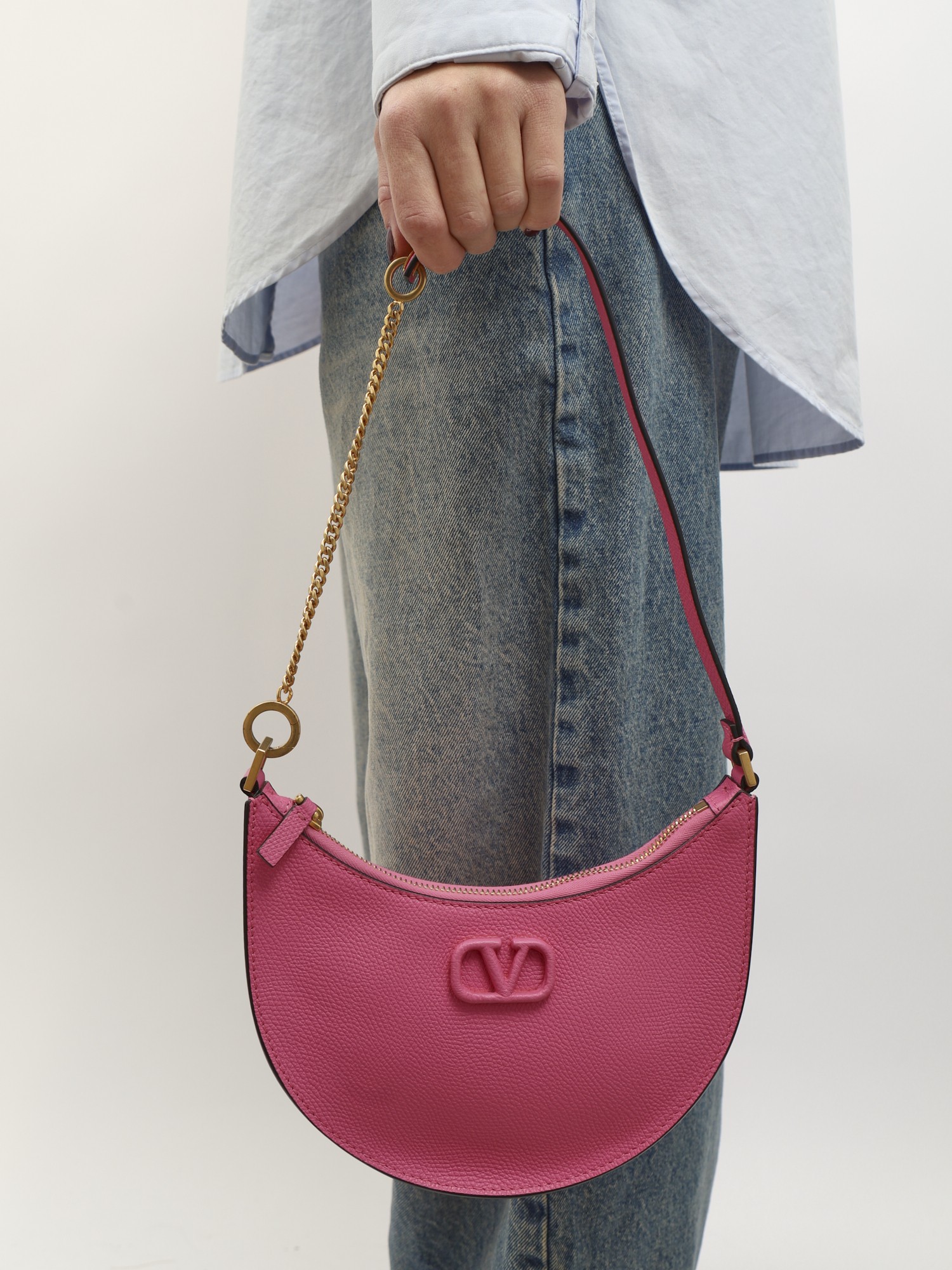 Valentino VLogo 1