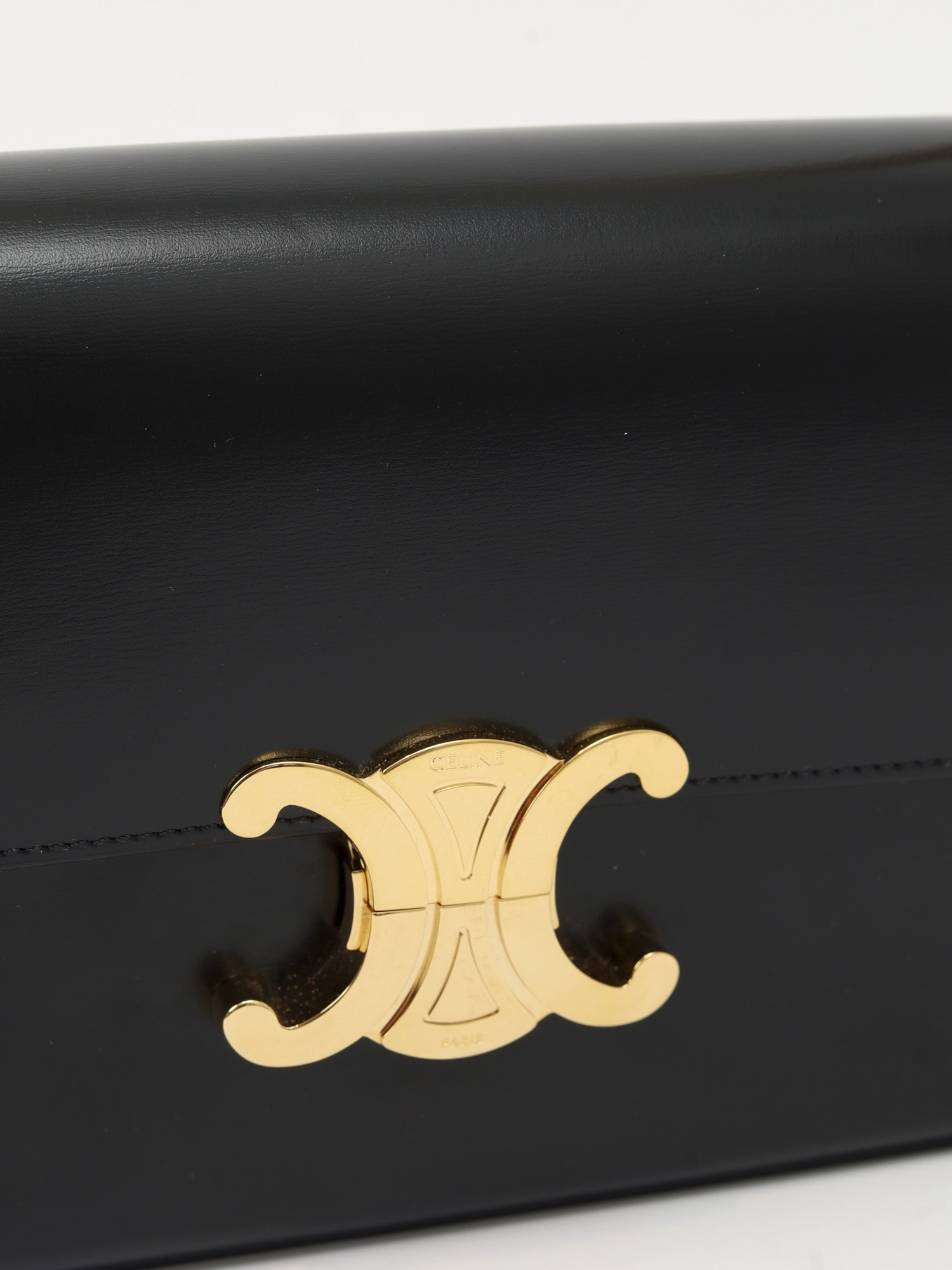 Celine Triomphe 5