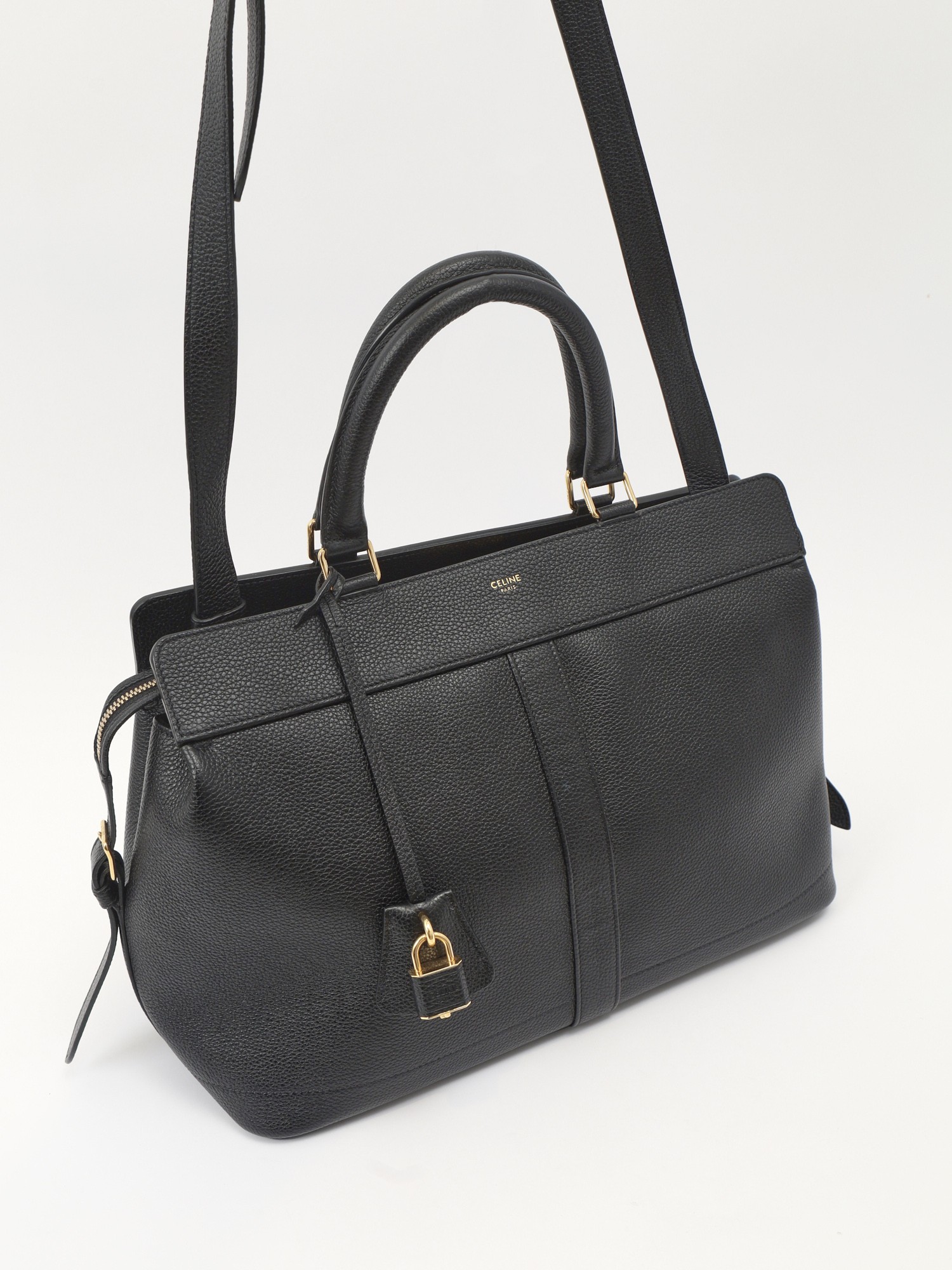 Celine Cabas 4