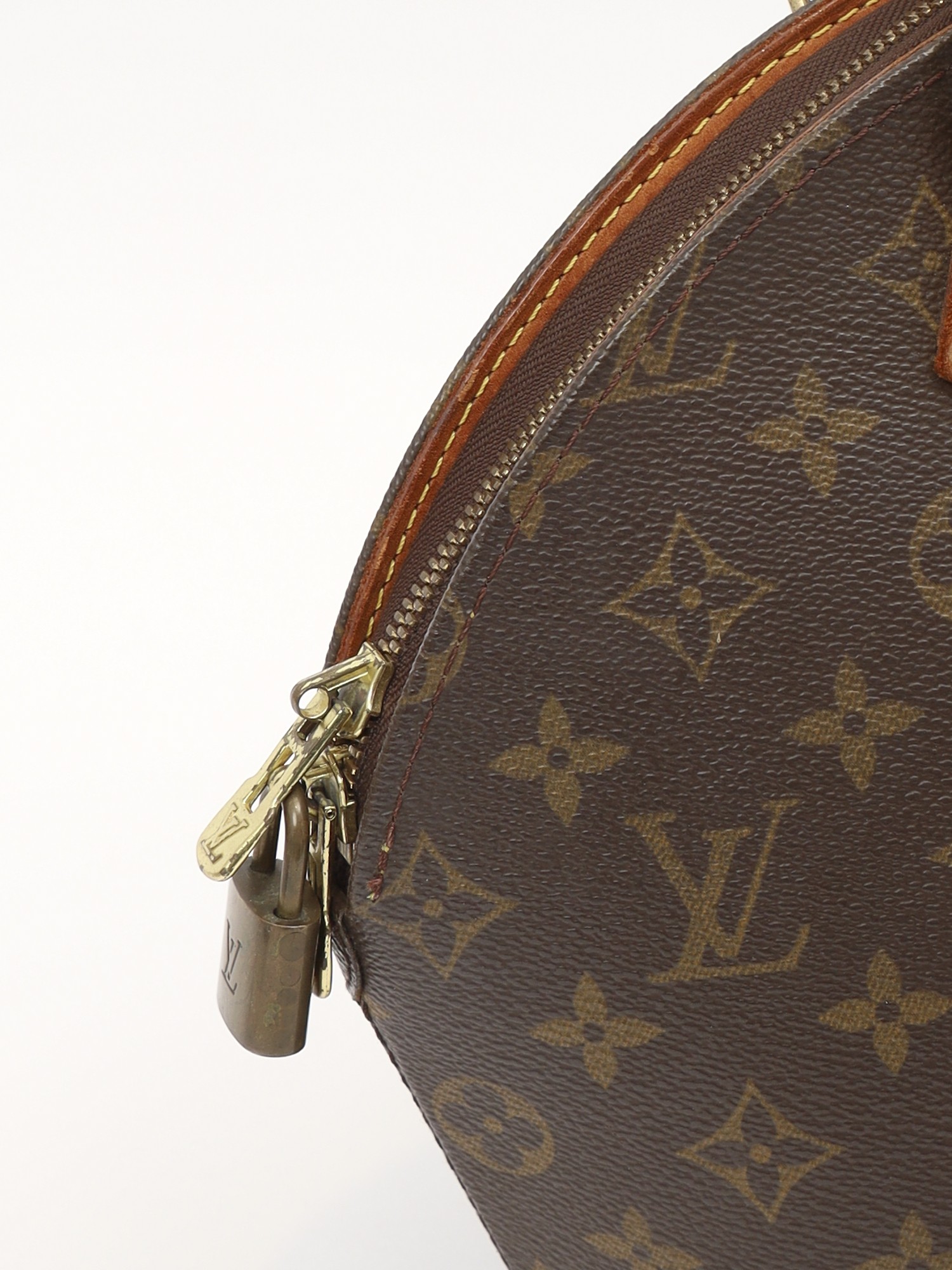 Louis Vuitton Ellipse 4