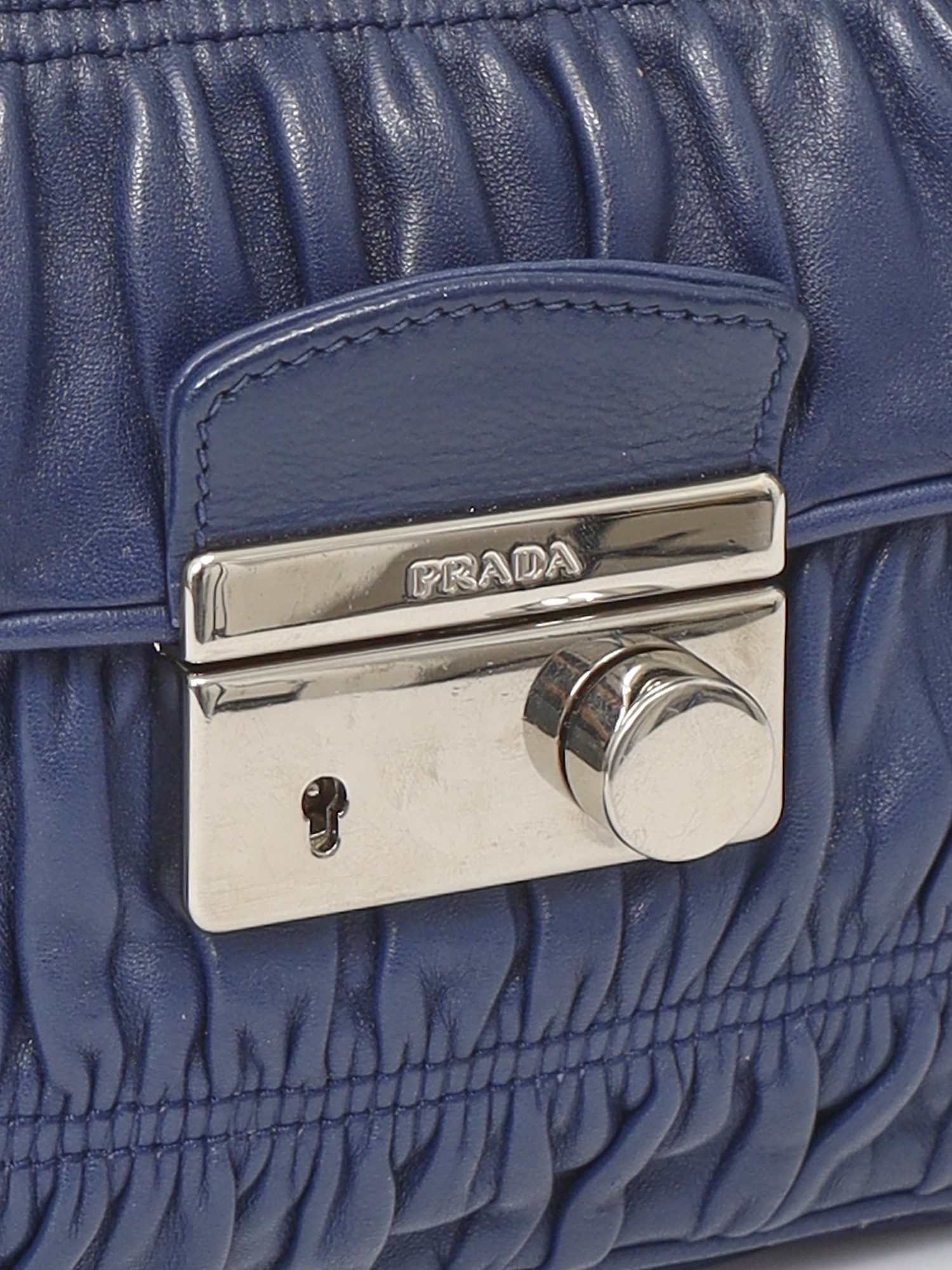 Prada Sound 4