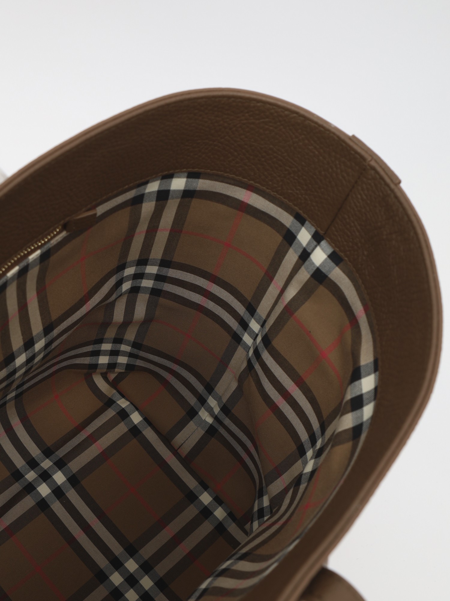 Burberry London 9