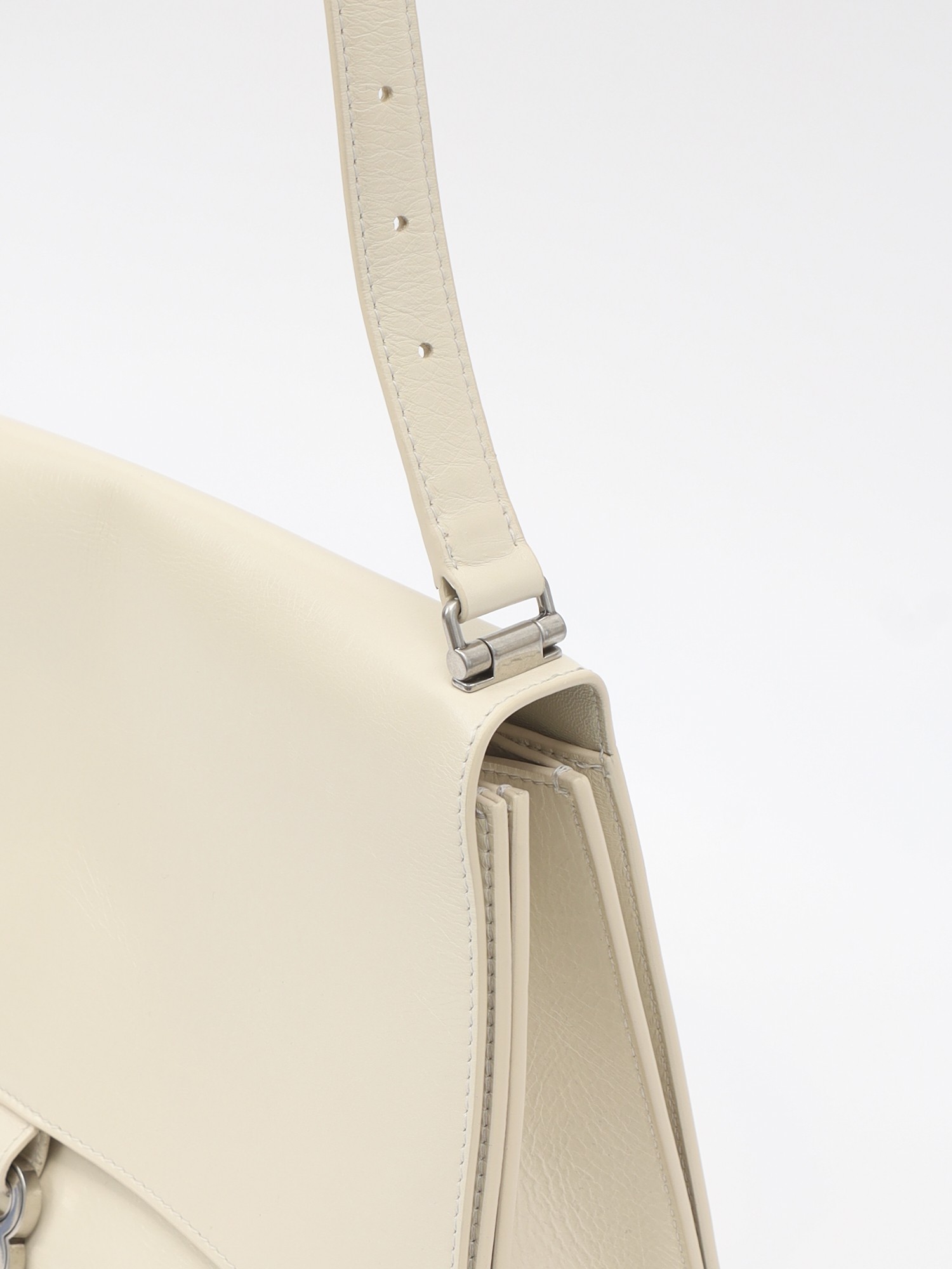Balenciaga Crush 6