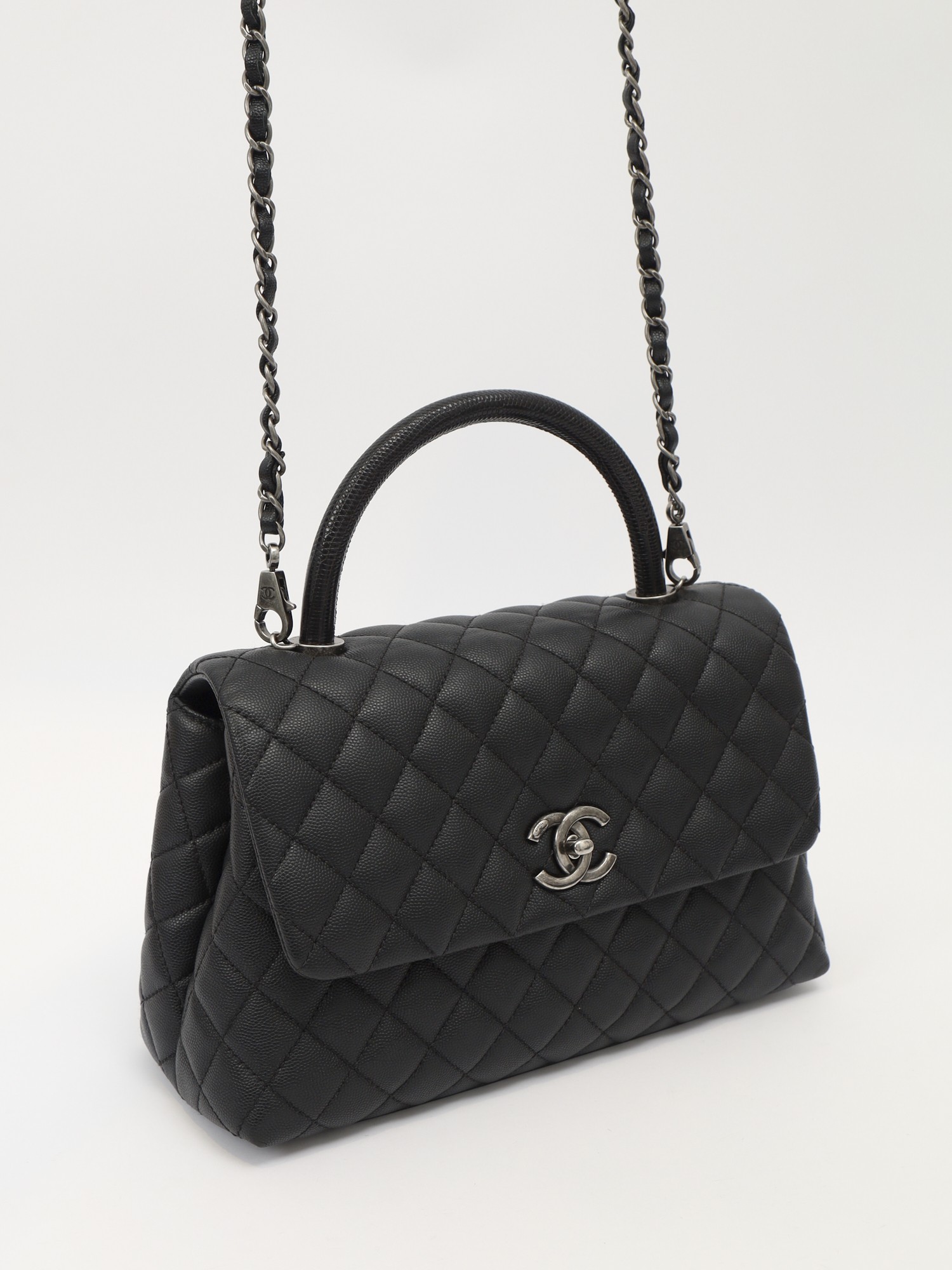 Chanel Coco 4