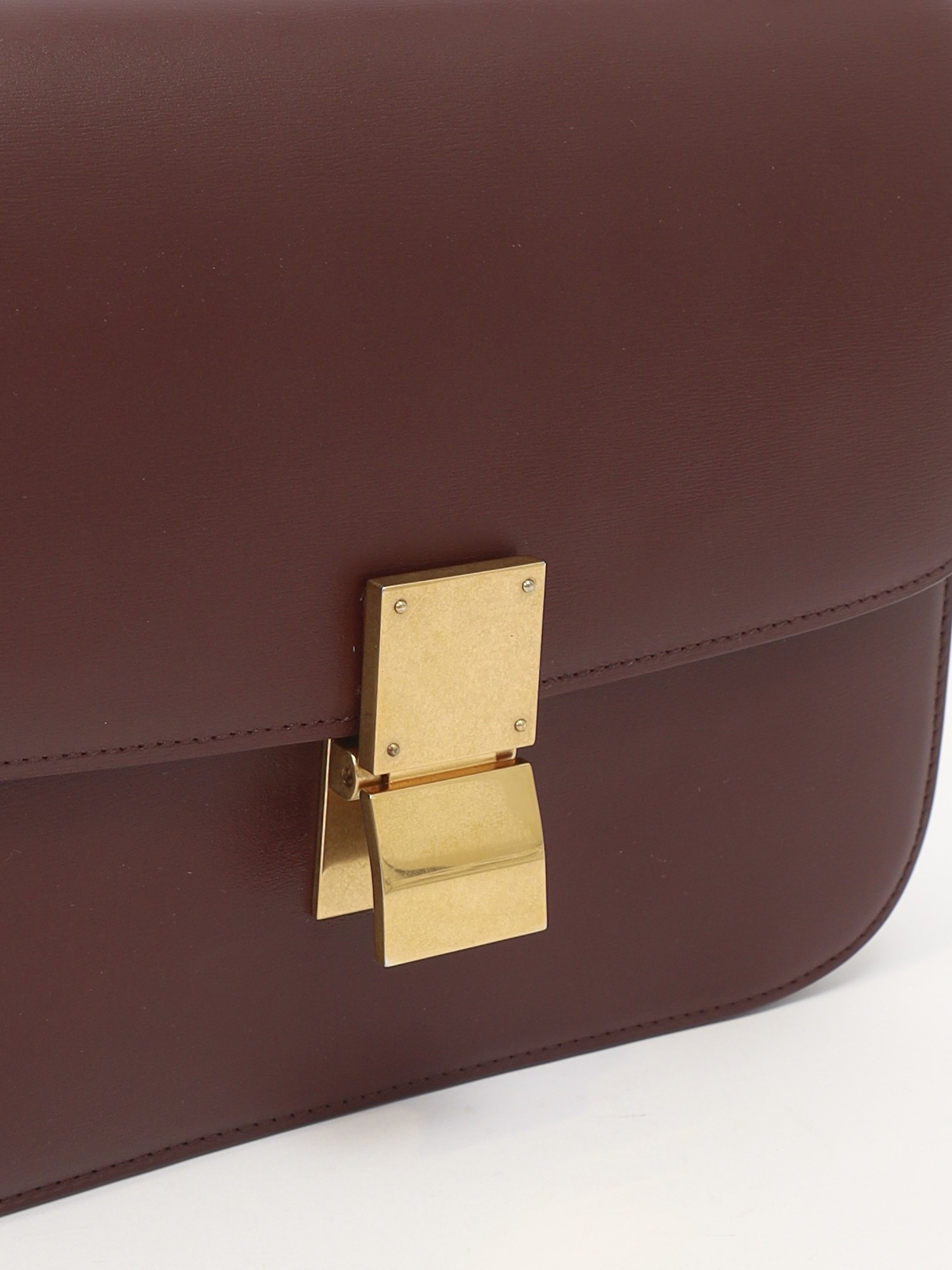 Celine Classic 5