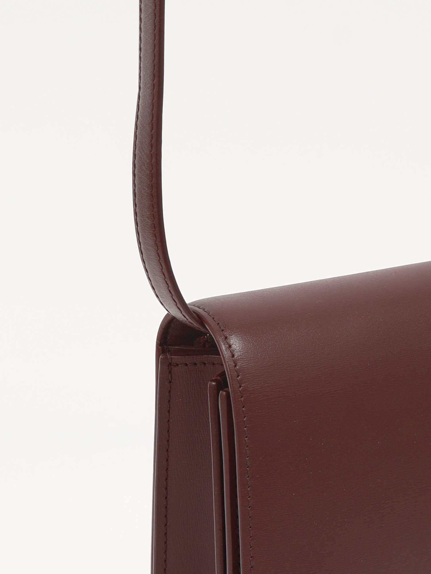 Celine Classic 6