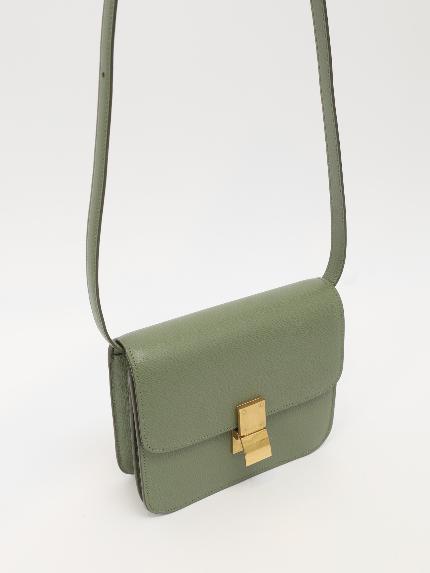 Celine Classic 4
