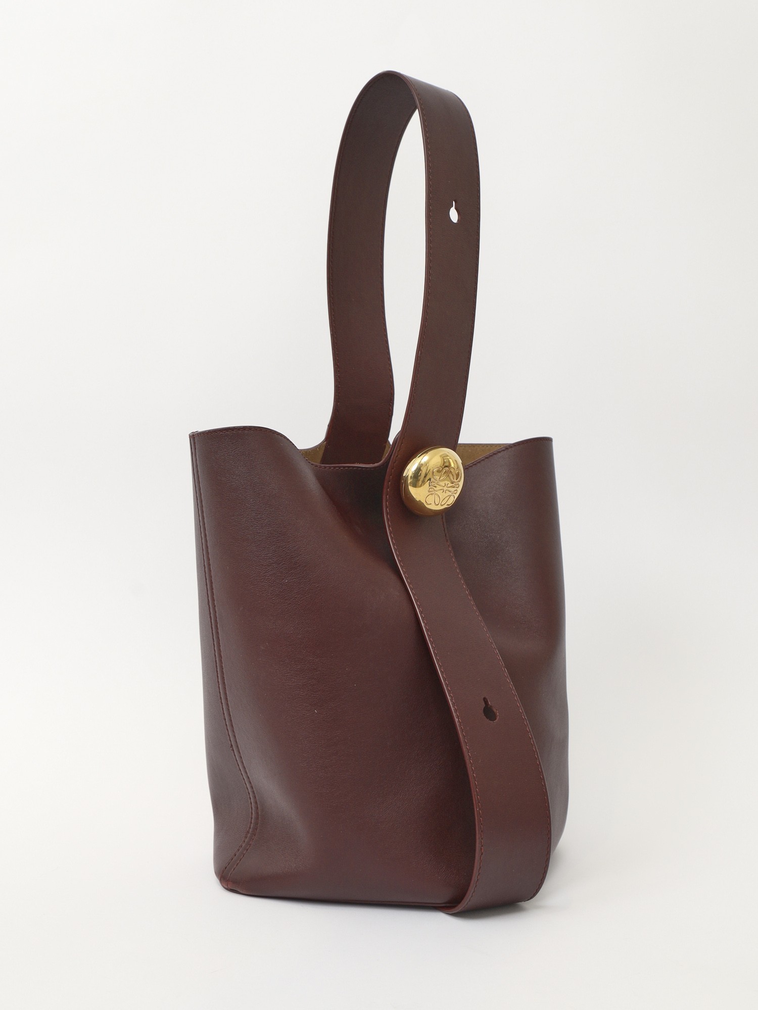 Loewe Pebble 2