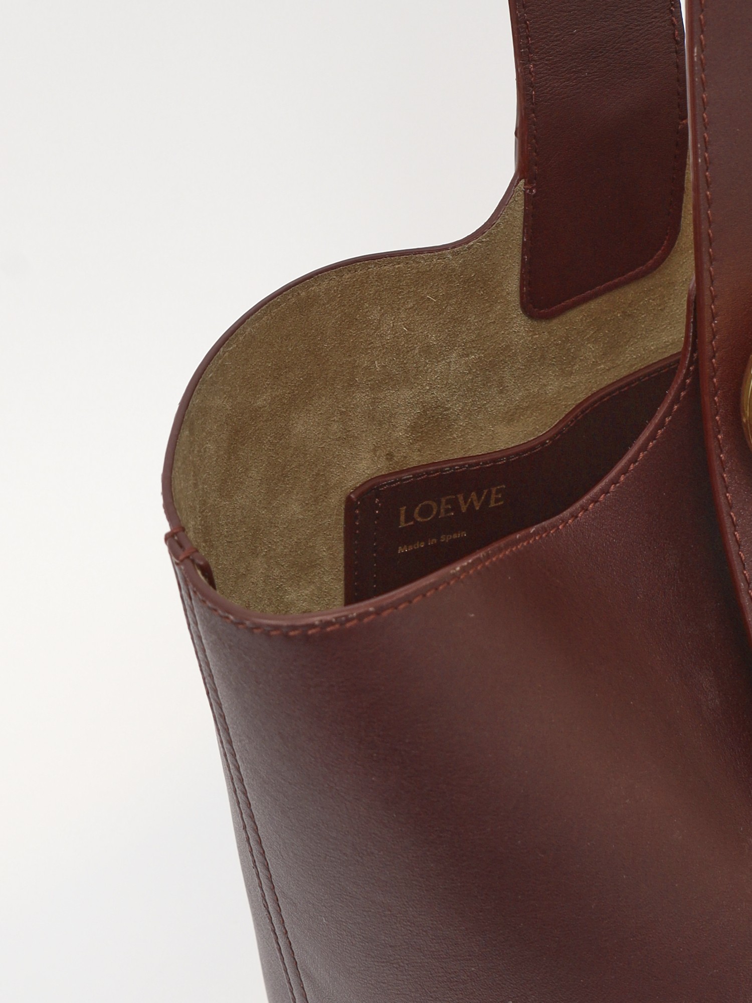 Loewe Pebble 4