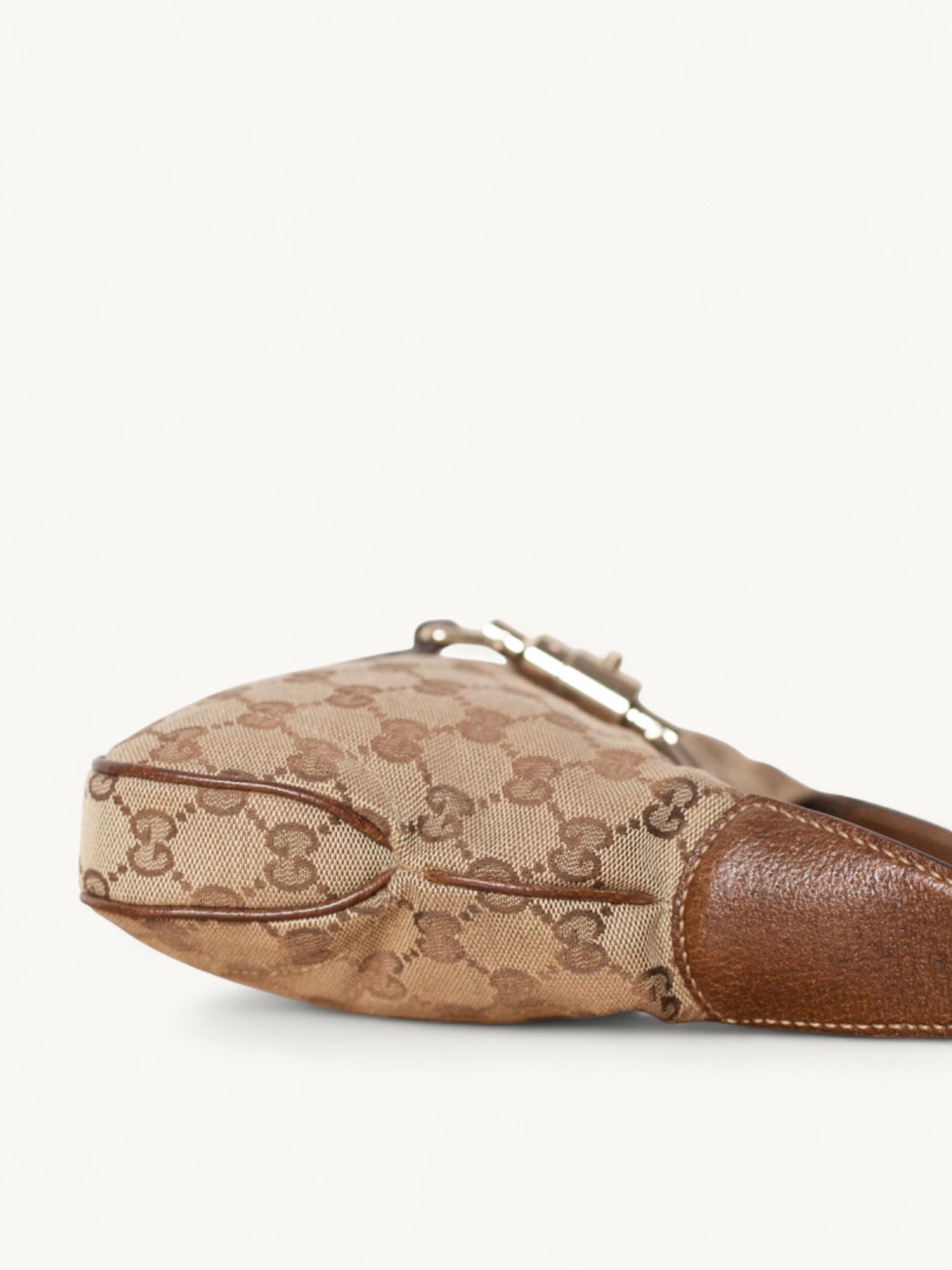 Gucci Jackie 4