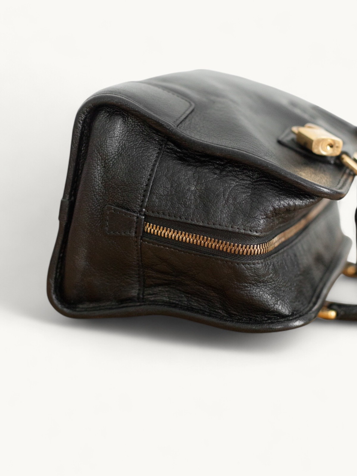 Loewe Amazona 5