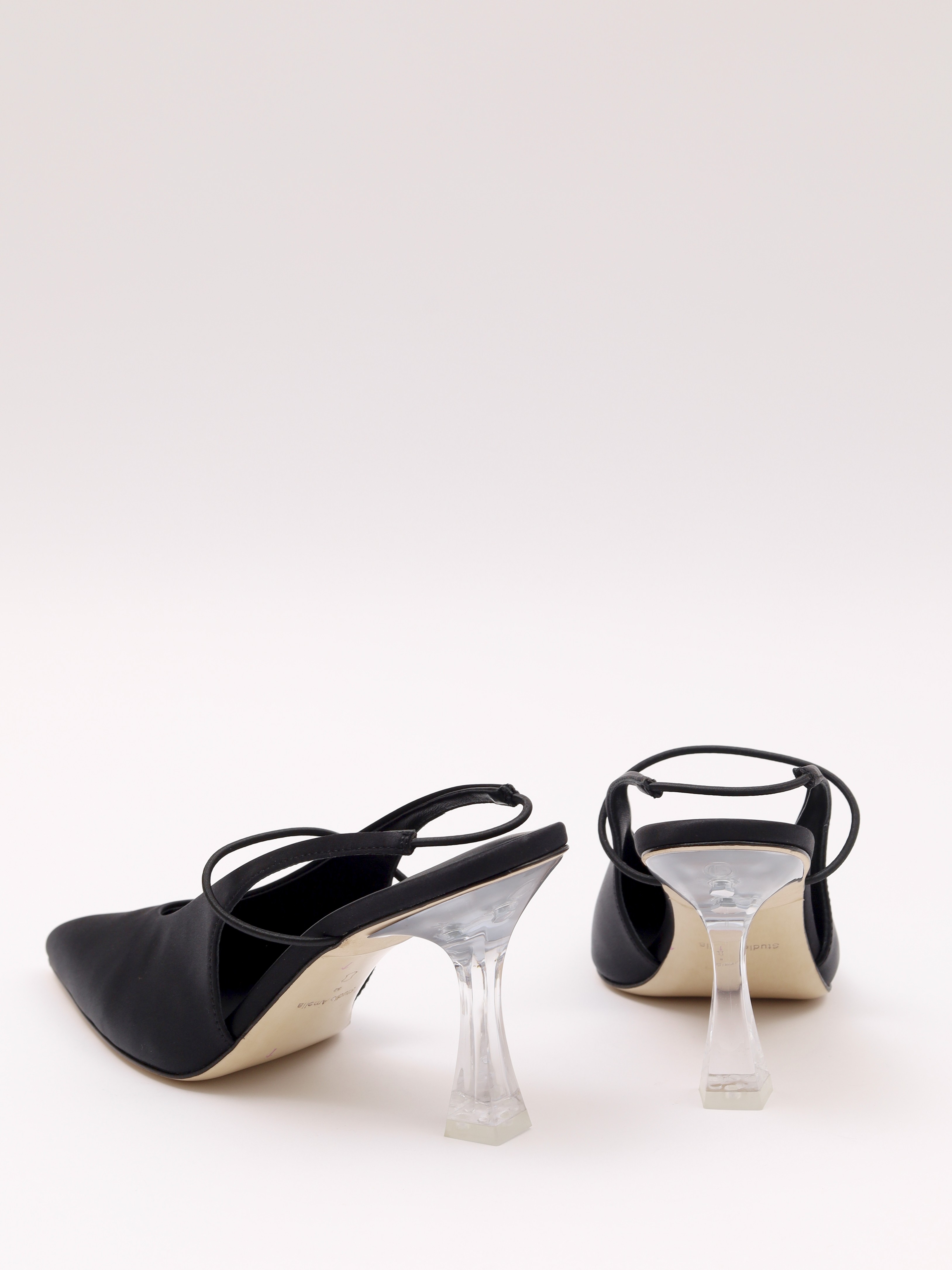 Studio Amelia Mignon 90 40 4