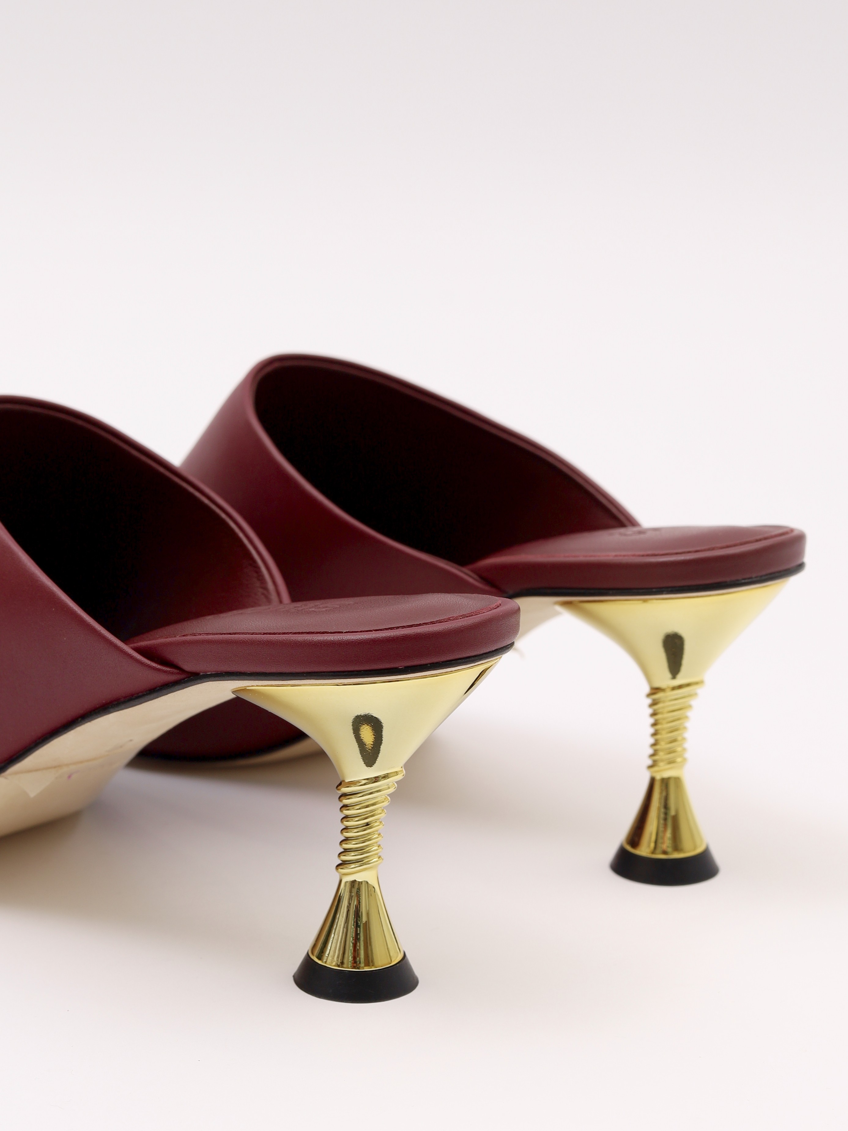 Studio Amelia Helix 70 40 9
