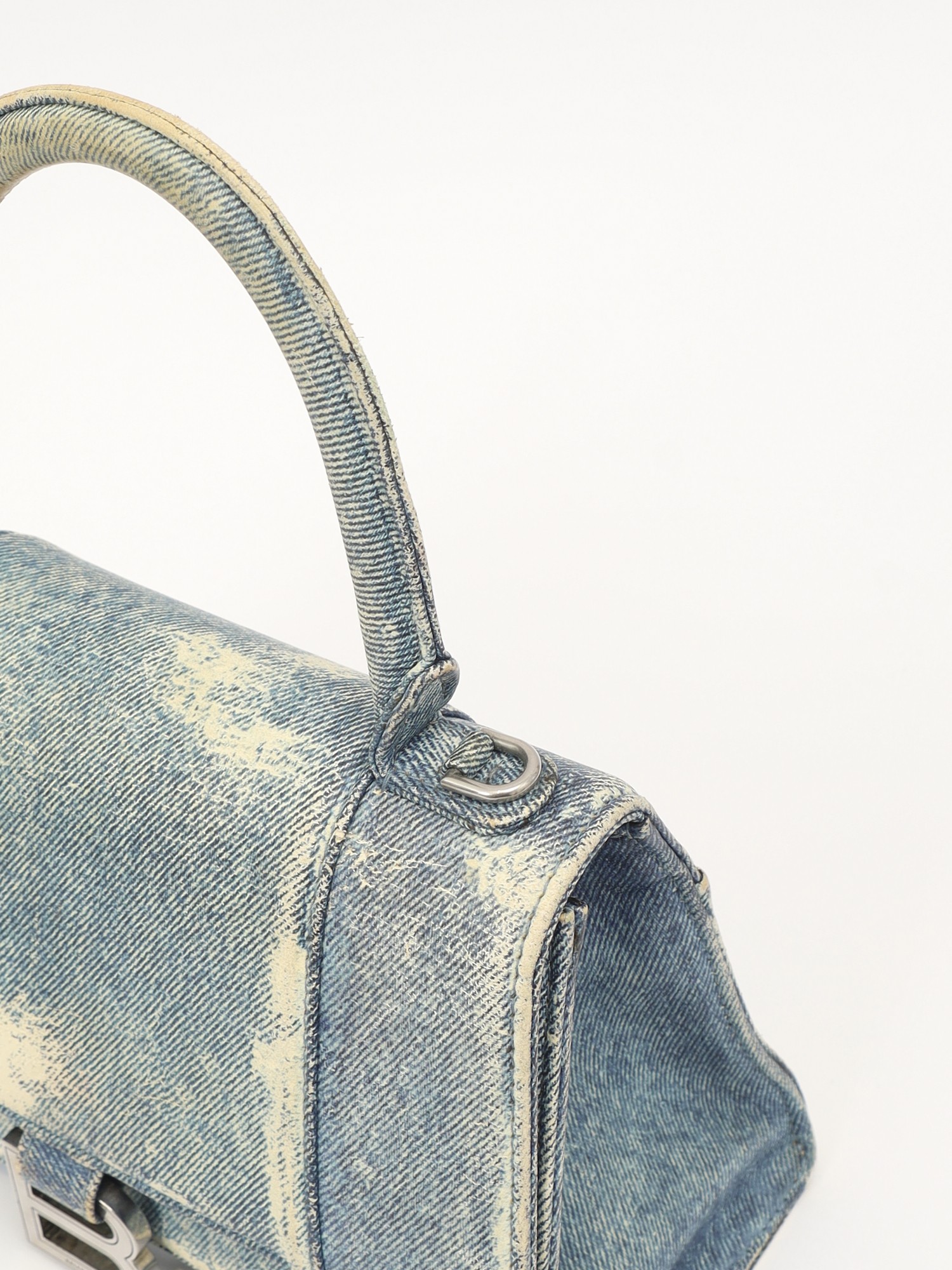 Balenciaga Hourglass 6