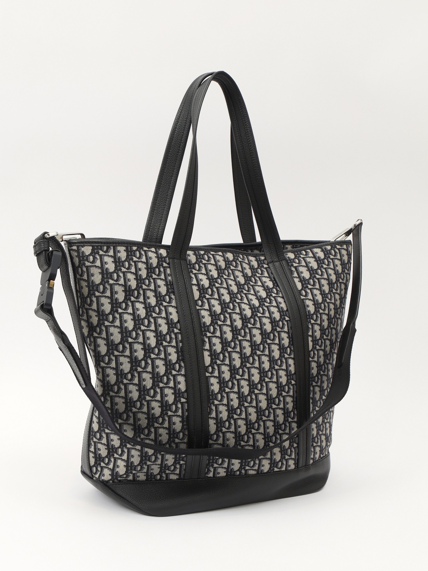 Dior Textile Bag  3