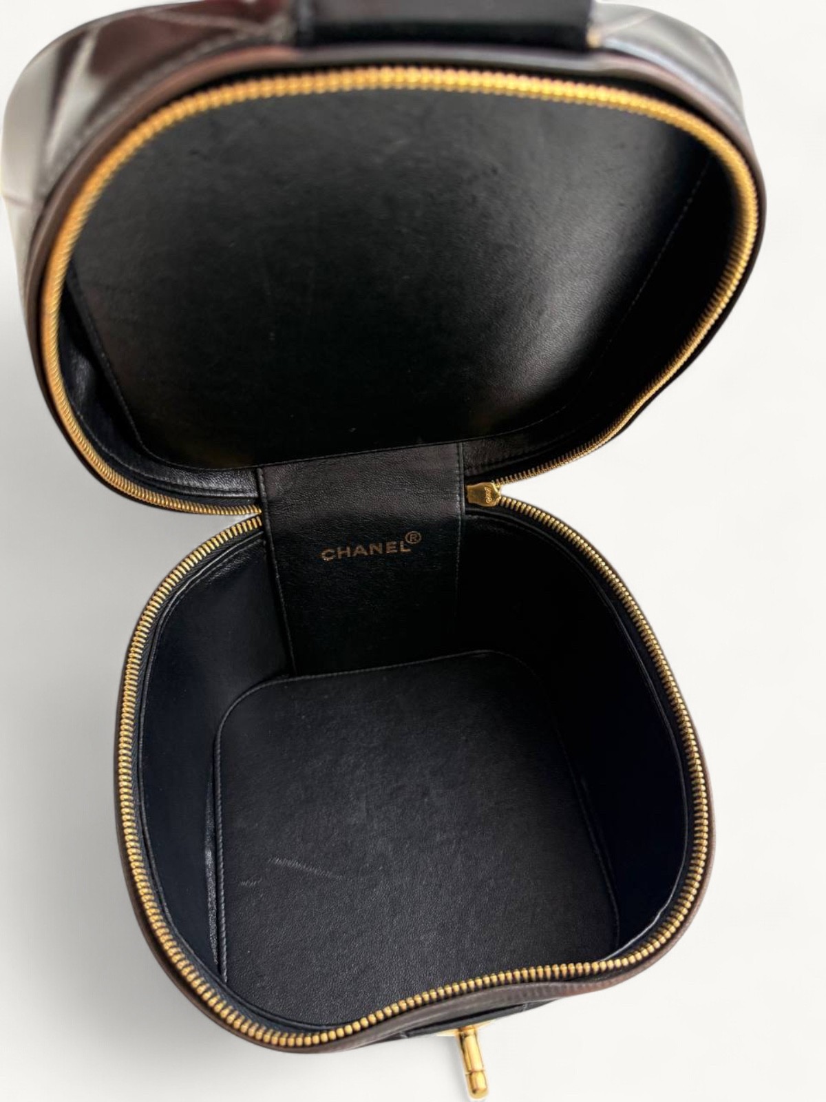 Chanel Vanity 4
