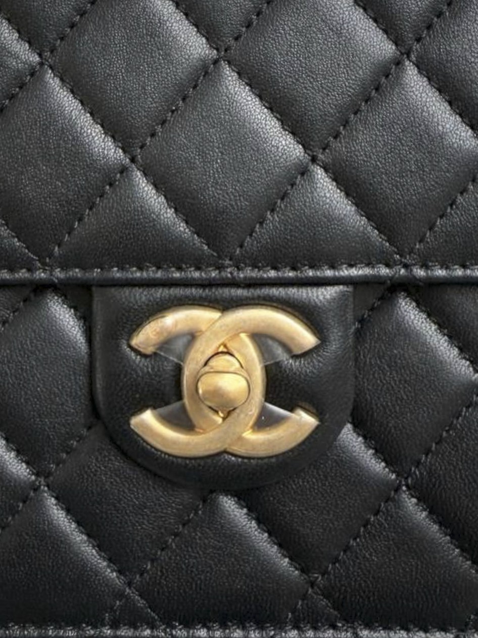 Chanel Chic Pearls 1