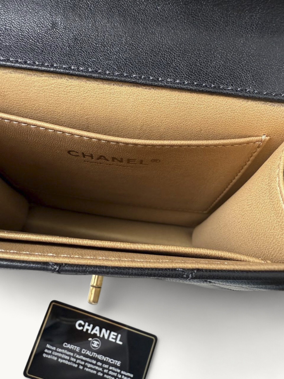 Chanel Chic Pearls 5