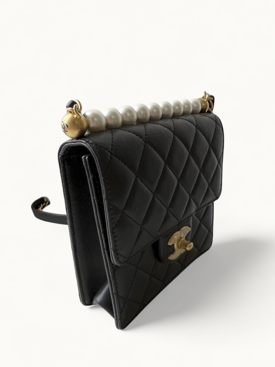 Chanel Chic Pearls 3