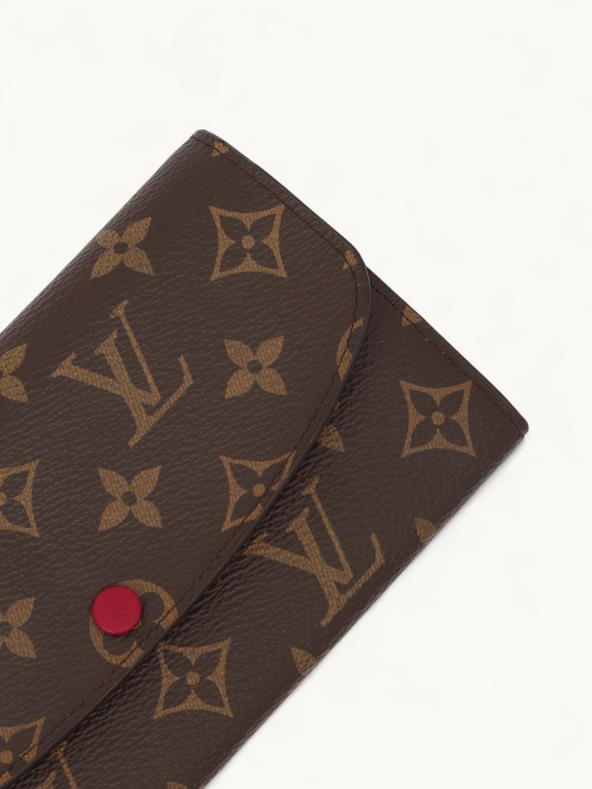 Louis Vuitton Wallet 4