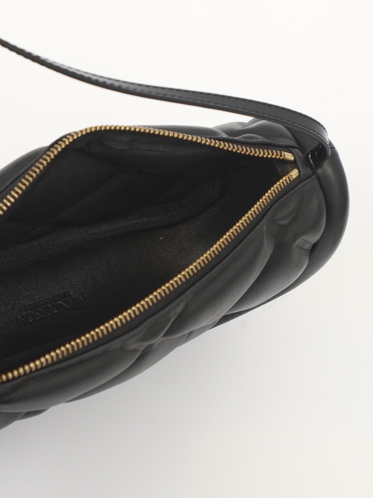 JW Anderson Bumper 9