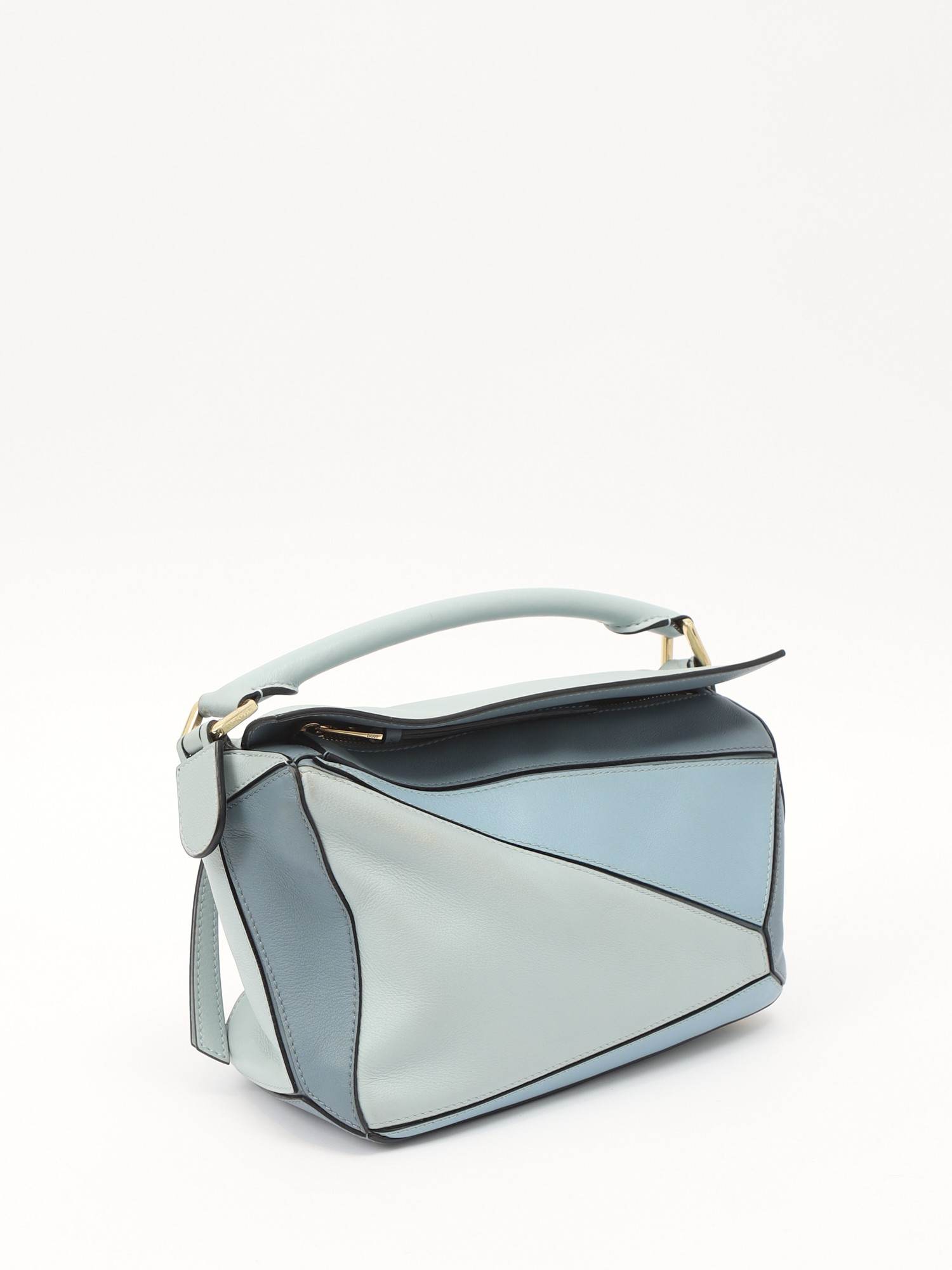 Loewe Puzzle 2