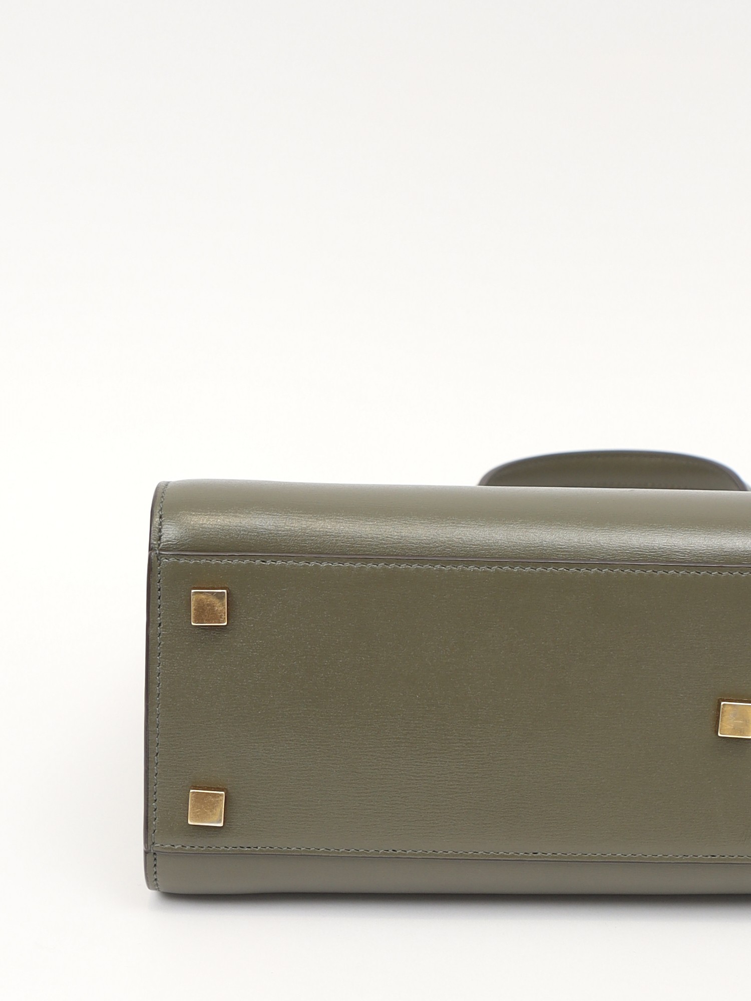 Saint Laurent Manhattan 8