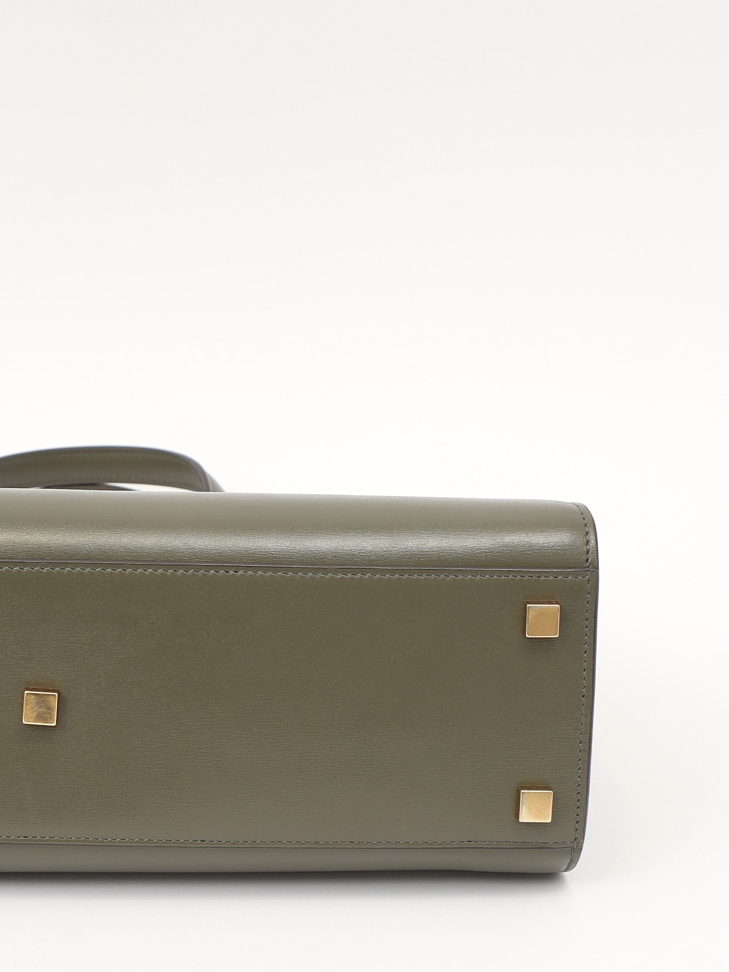 Saint Laurent Manhattan 9