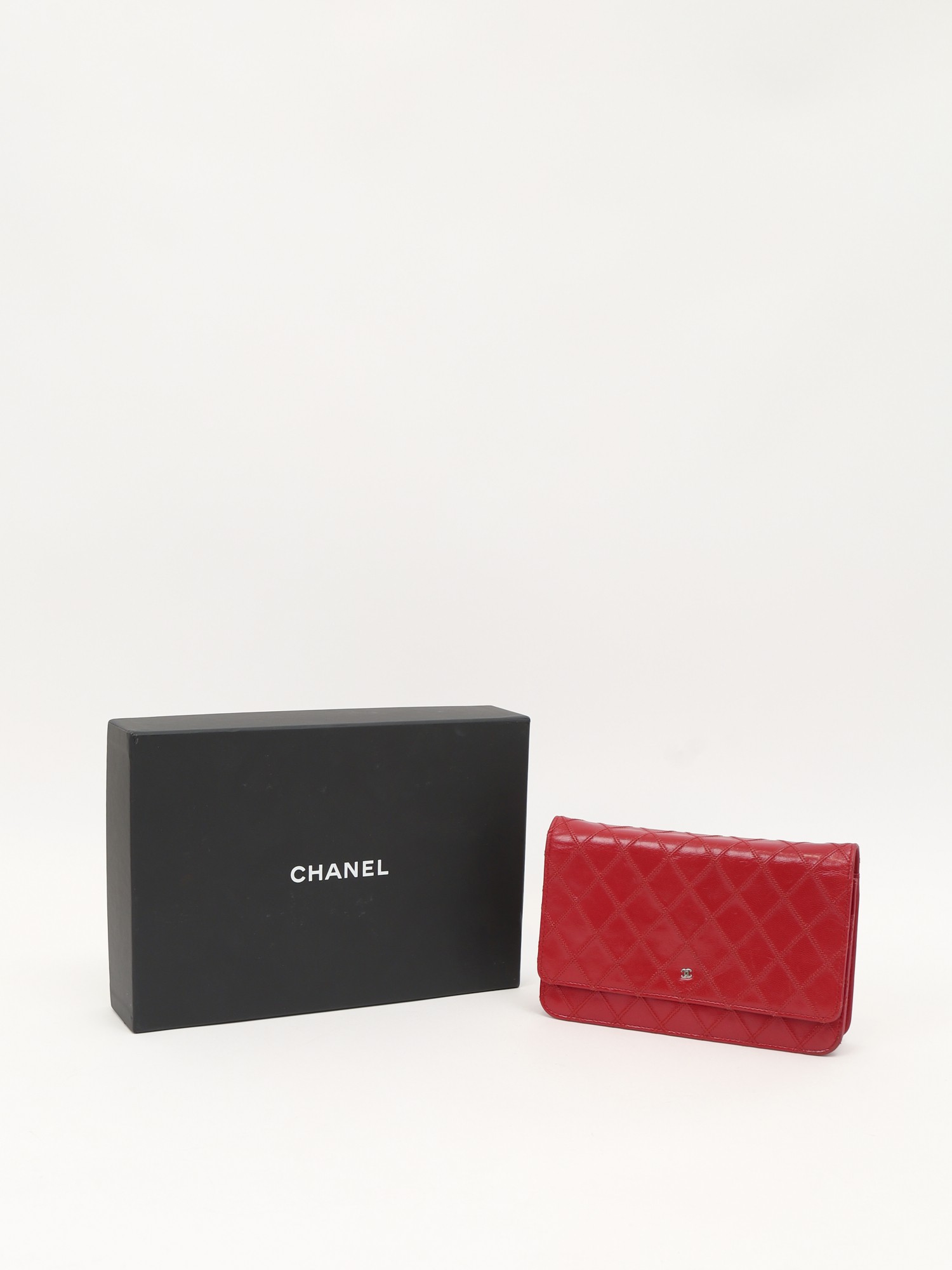 Chanel WOC 5