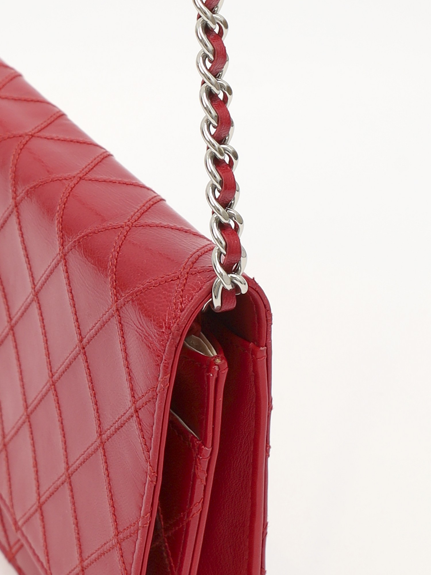 Chanel WOC 8