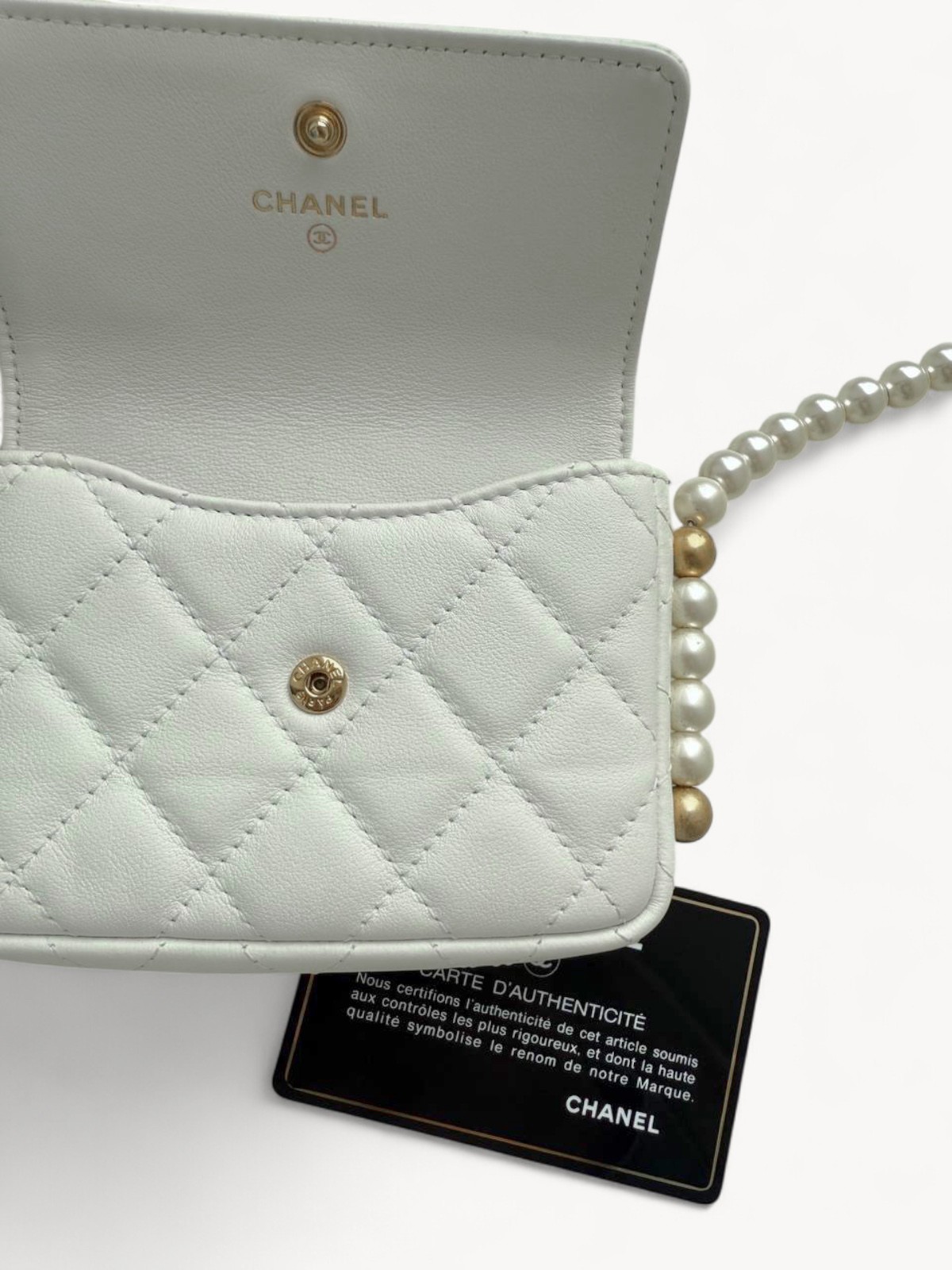 Chanel Pearl  2