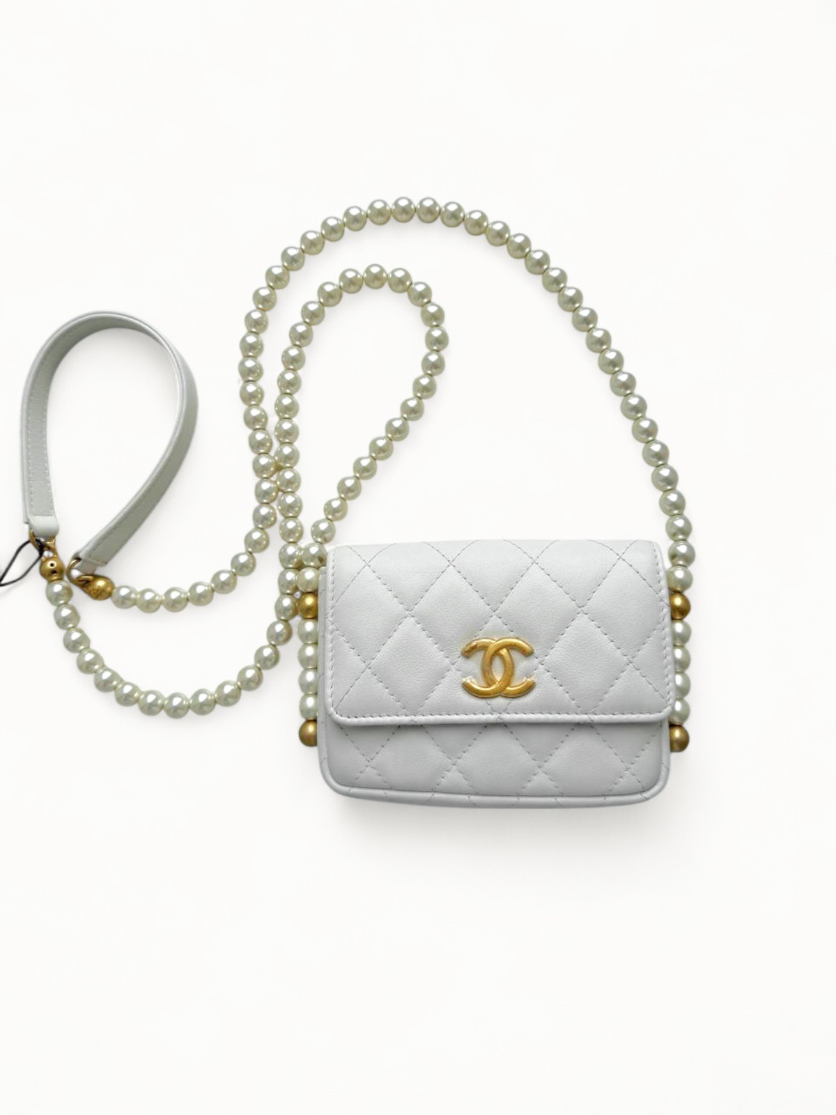 Chanel Pearl  0