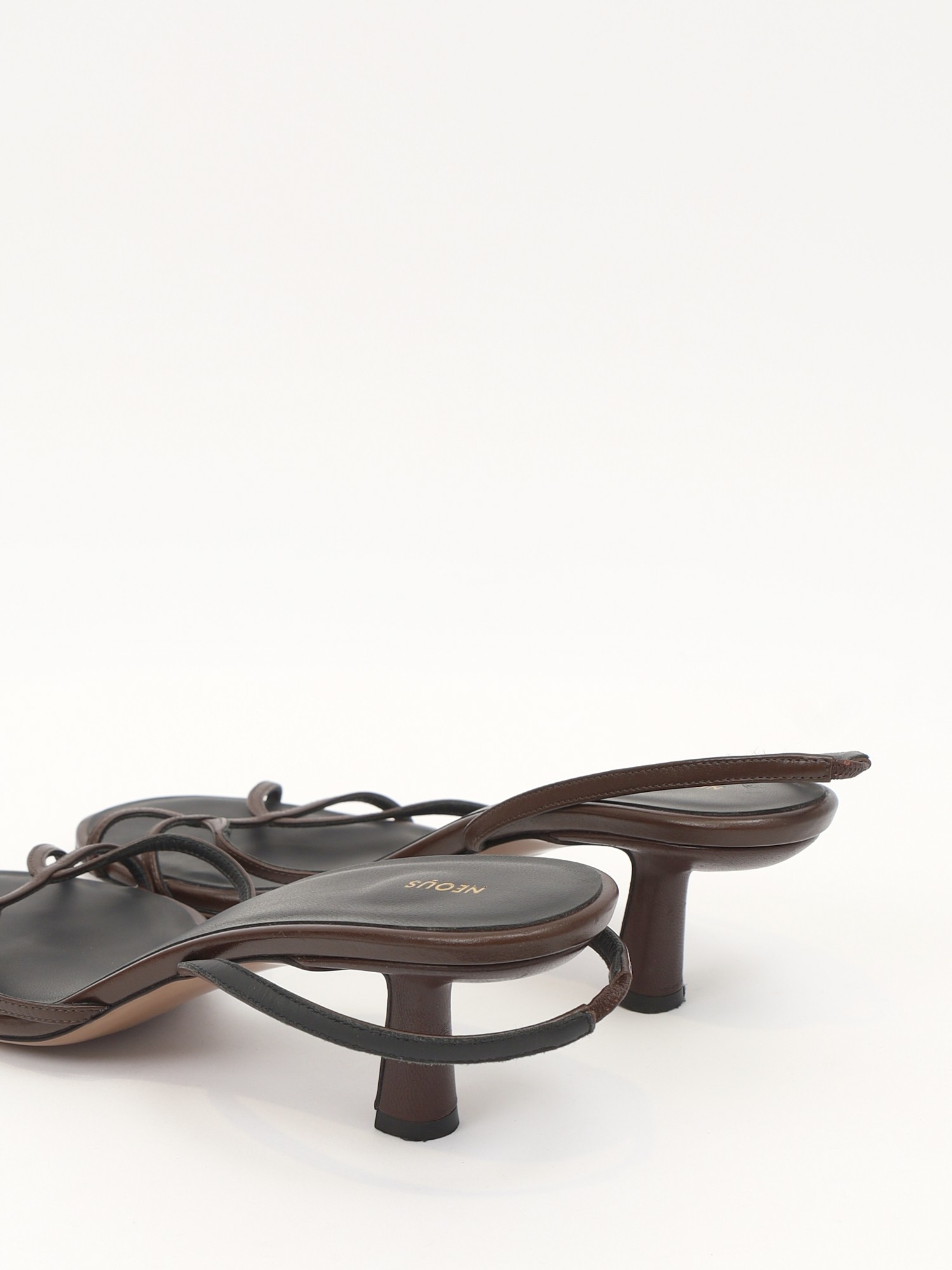 Neous Shoes 39.5 8
