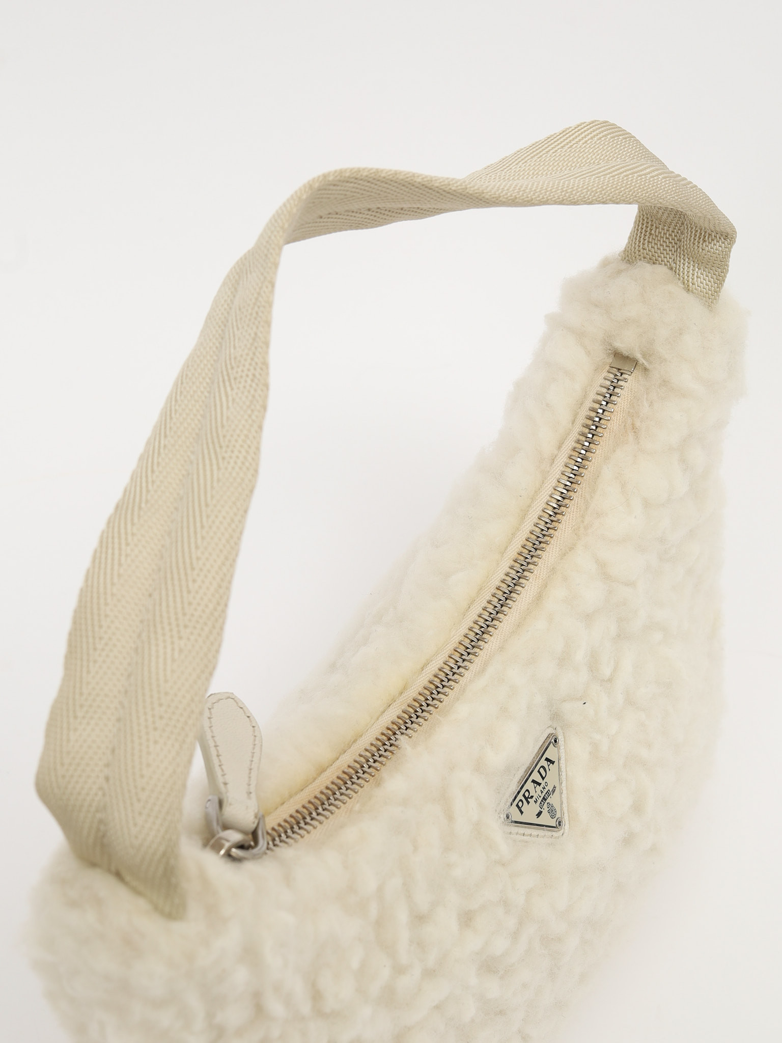 Prada Re-Edition 2000  5