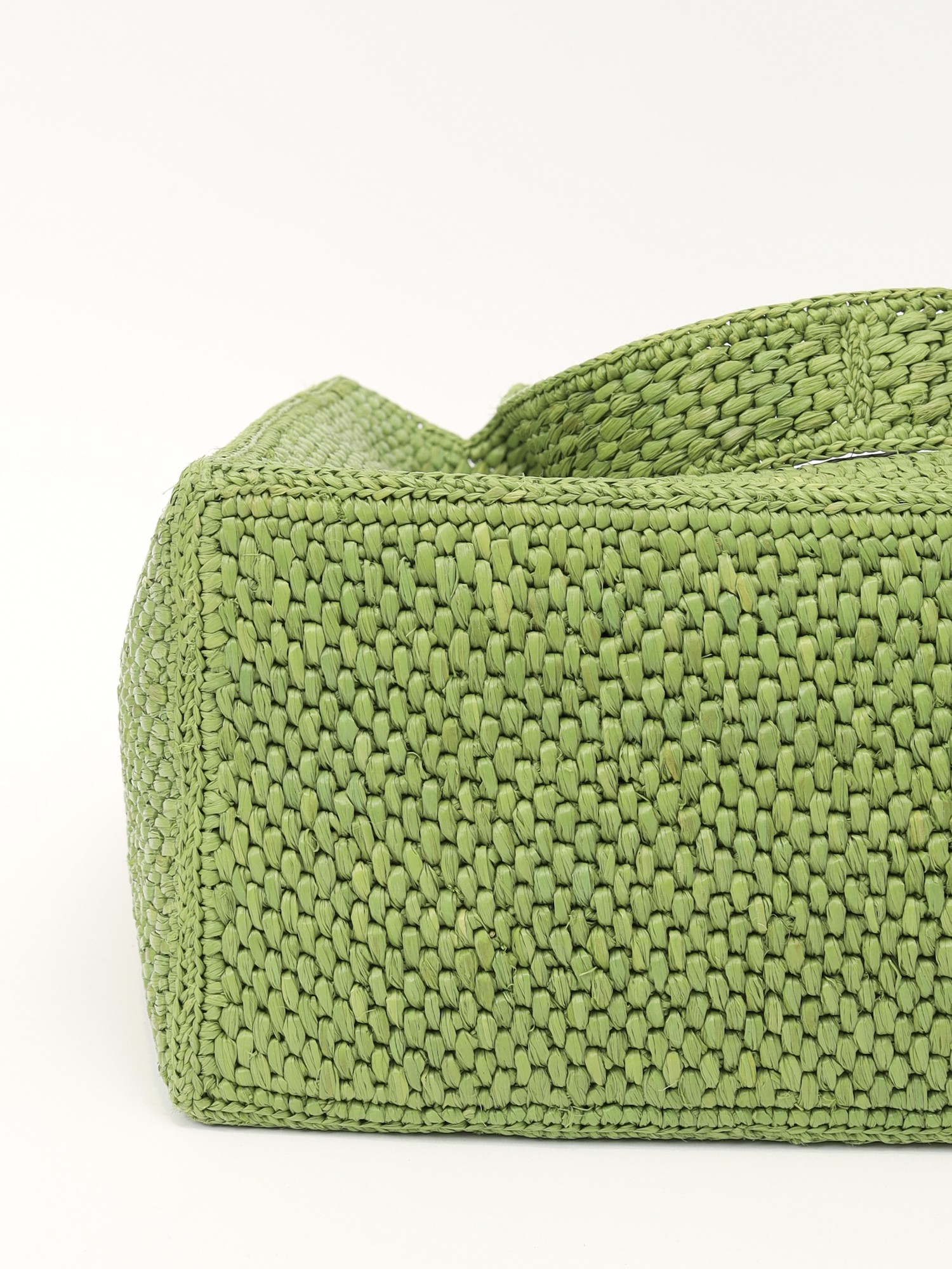 Loewe Font 8