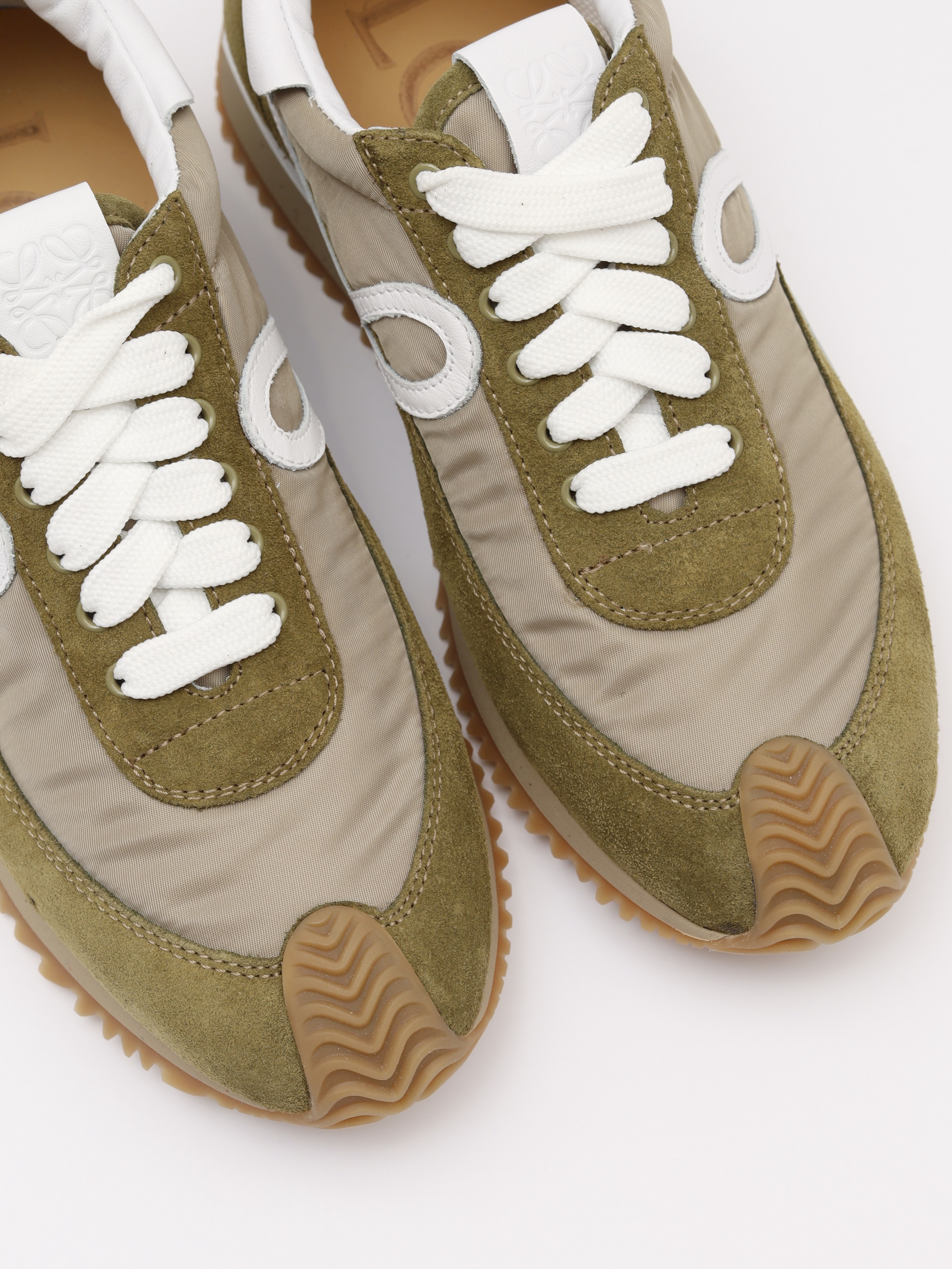Loewe Flow Runner 35 7