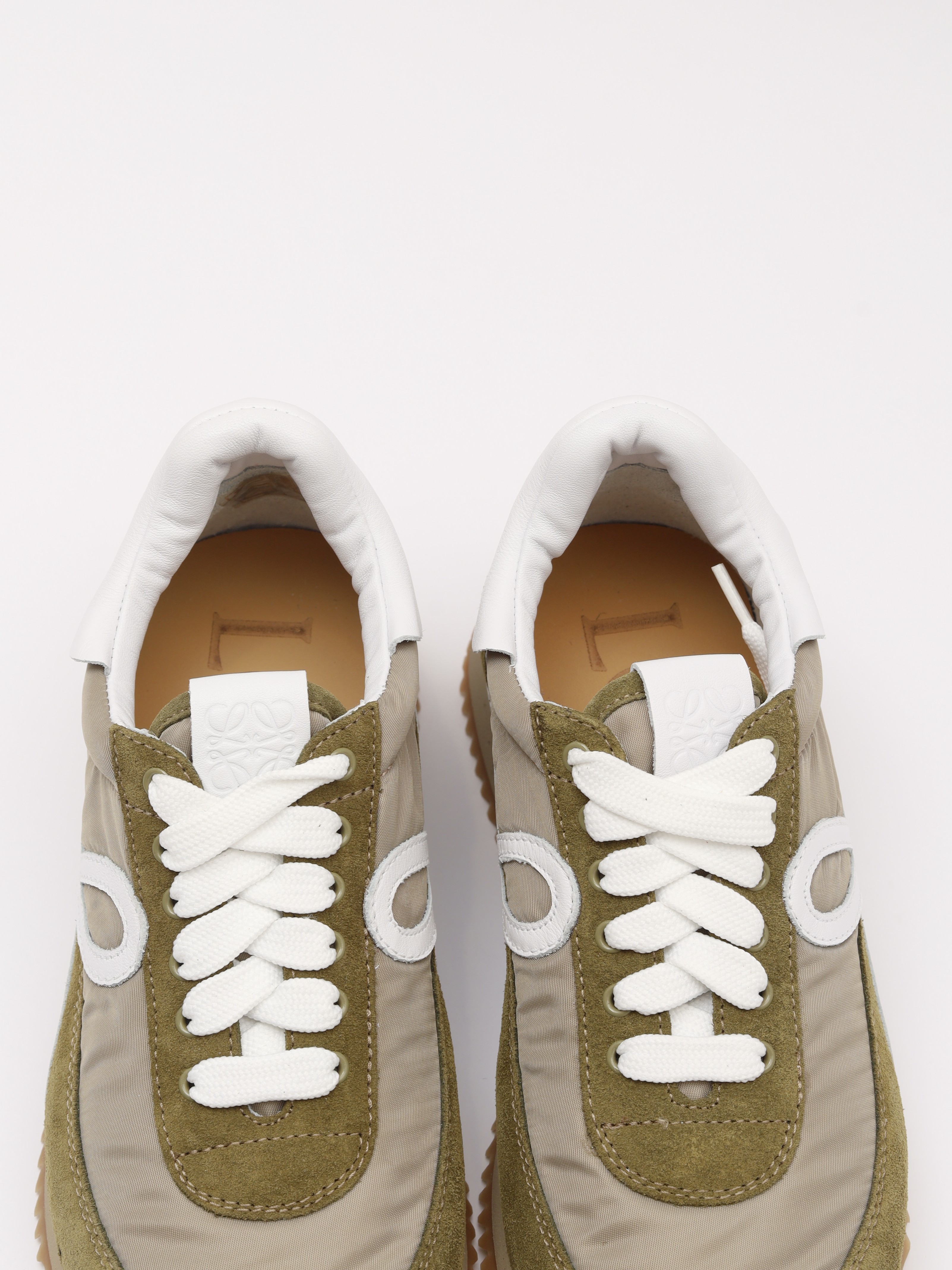 Loewe Flow Runner 35 8