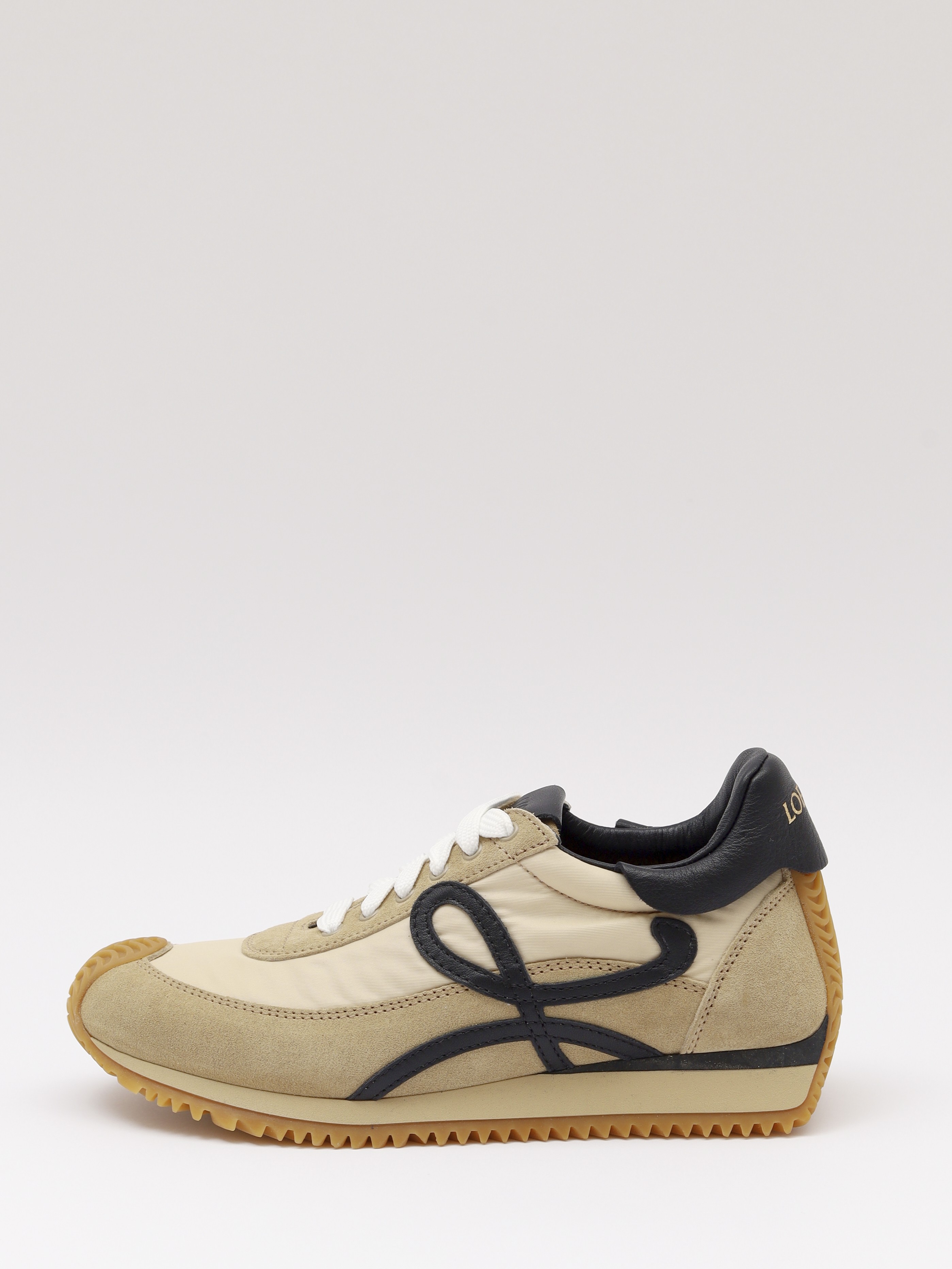 Loewe Flow Runner 35 1