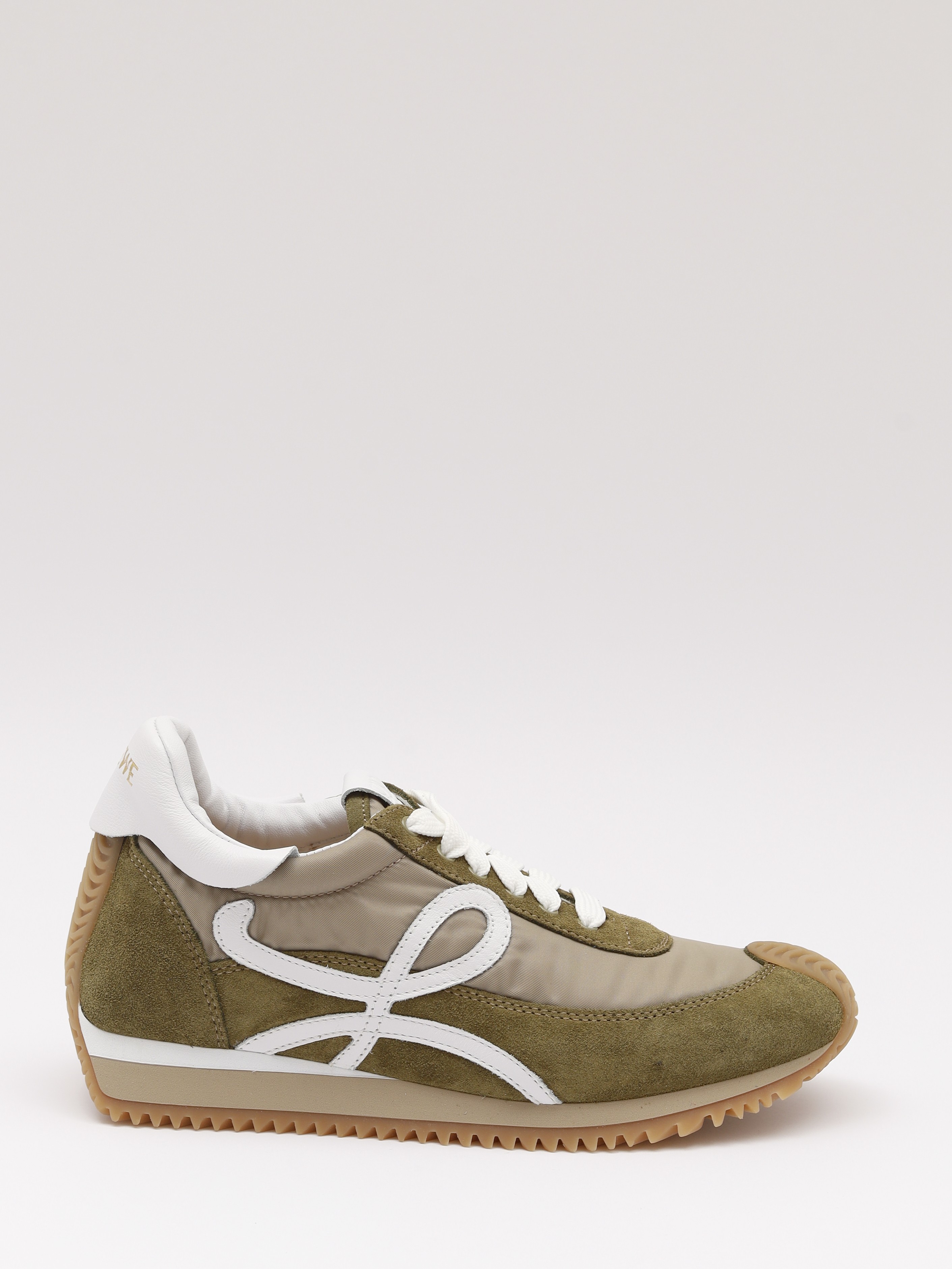Loewe Flow Runner 36 0