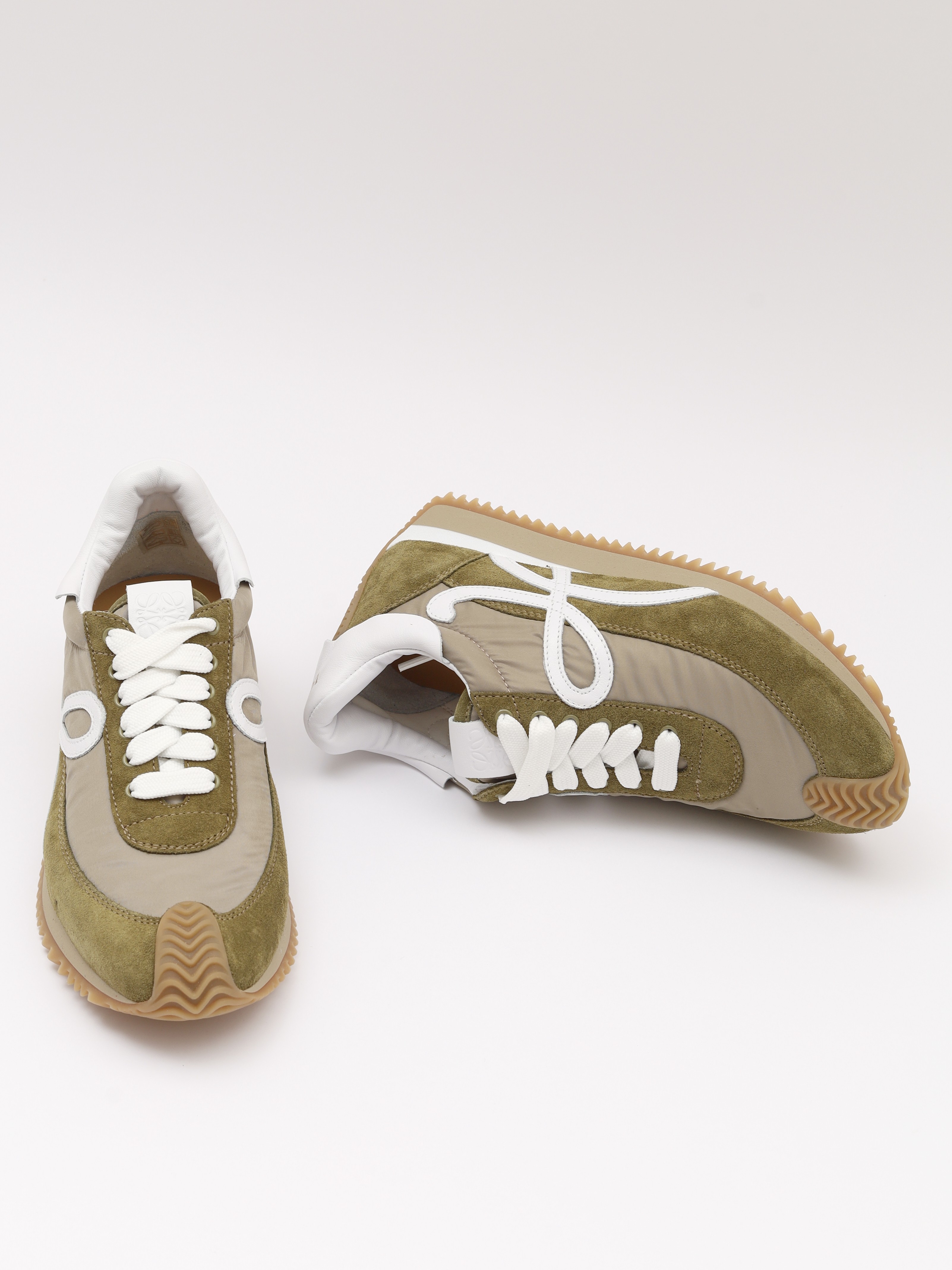 Loewe Flow Runner 36 6