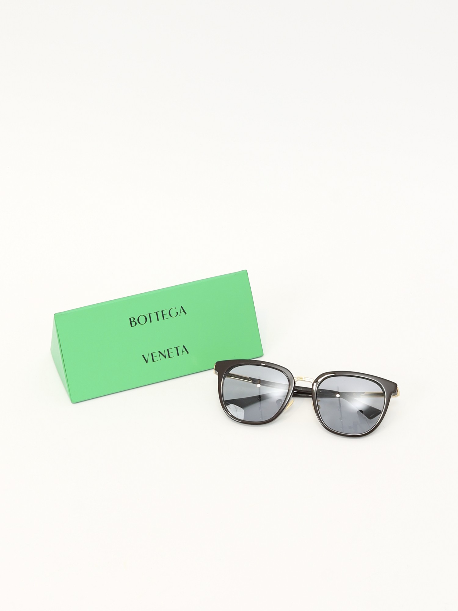 Bottega Veneta Sunglasses 2