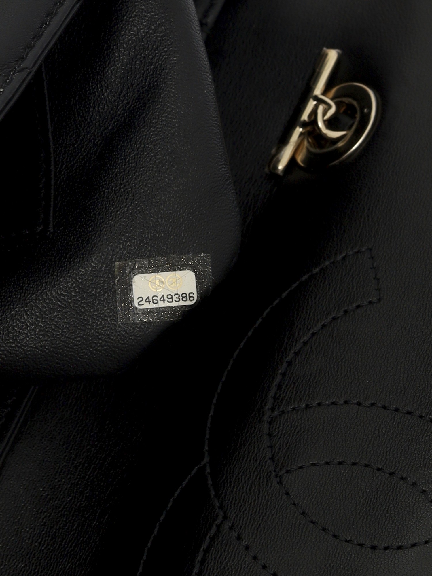 Chanel Trendy 11